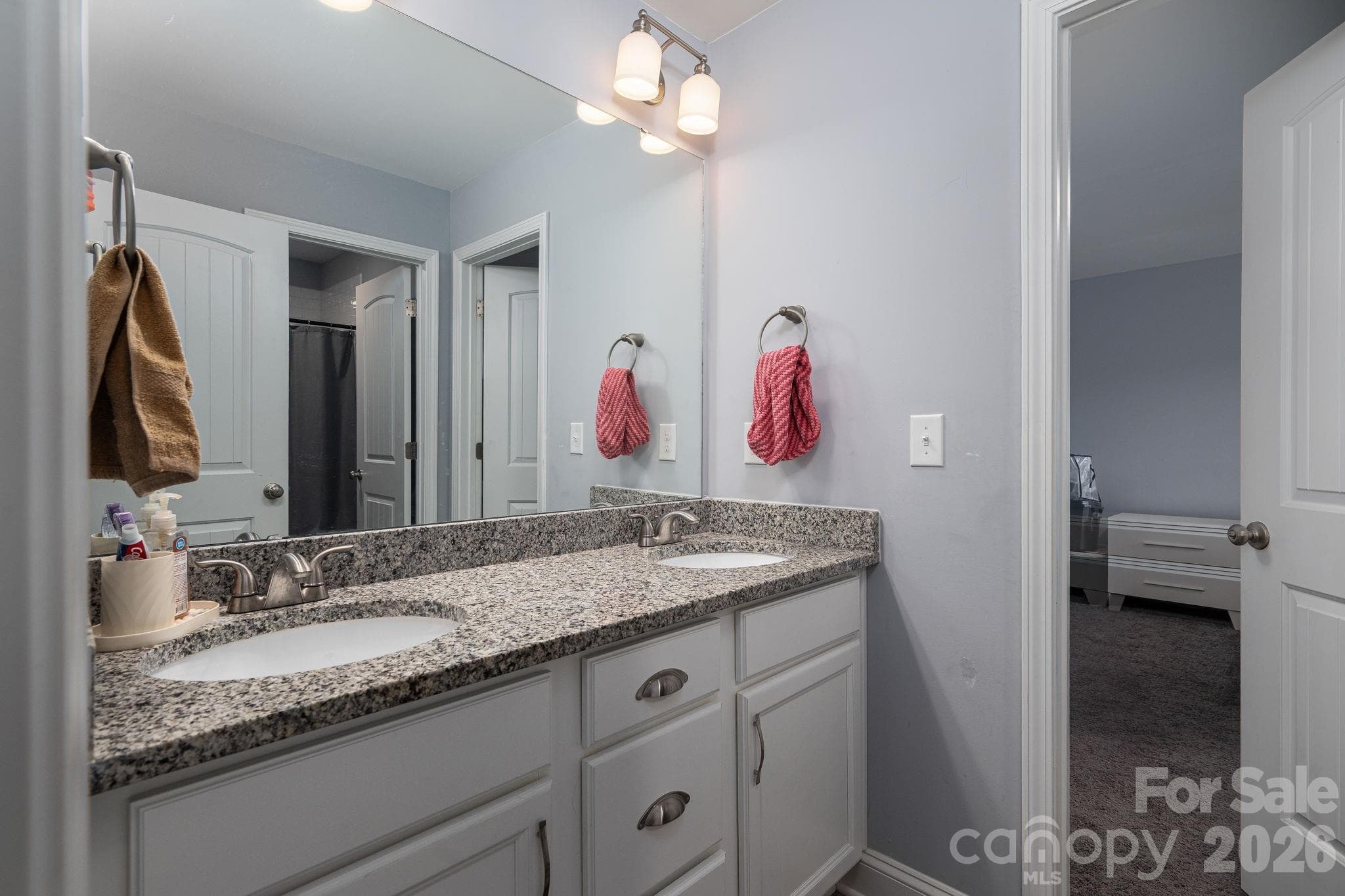 Single Family Residence at 955 Robinson Road, Gastonia, photo 18 of 45