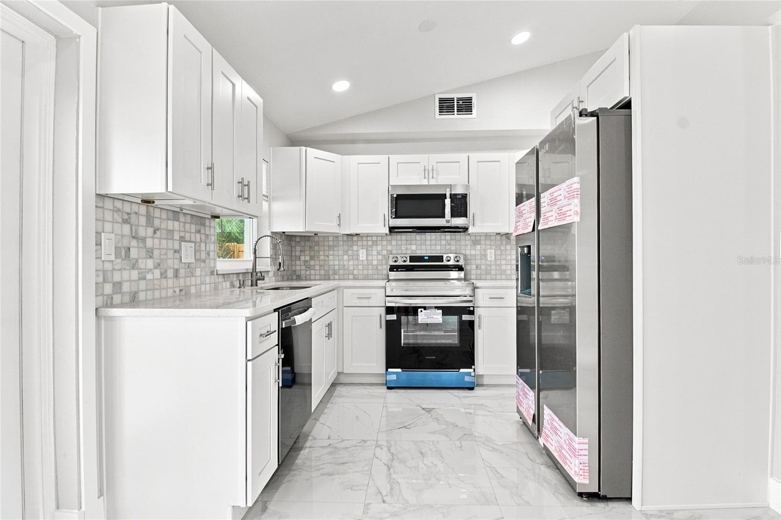 Single Family Residence at 7342 IVORY TER, NEW PORT RICHEY, photo 11 of 31