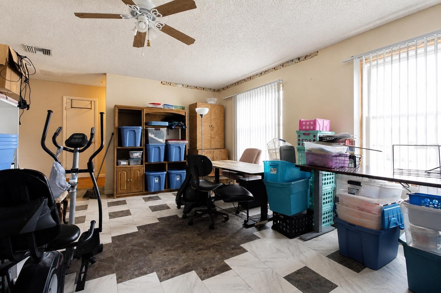 Single Family Residence at 742 BAHIA CIR, OCALA, photo 6 of 37