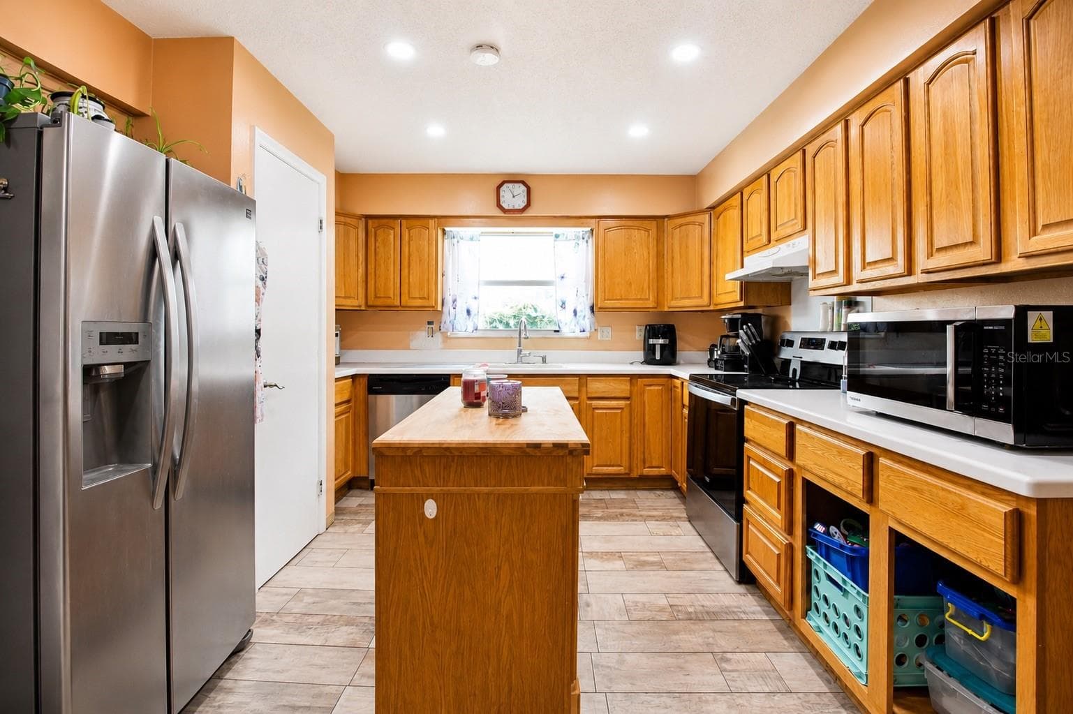 Single Family Residence at 742 BAHIA CIR, OCALA, photo 13 of 37