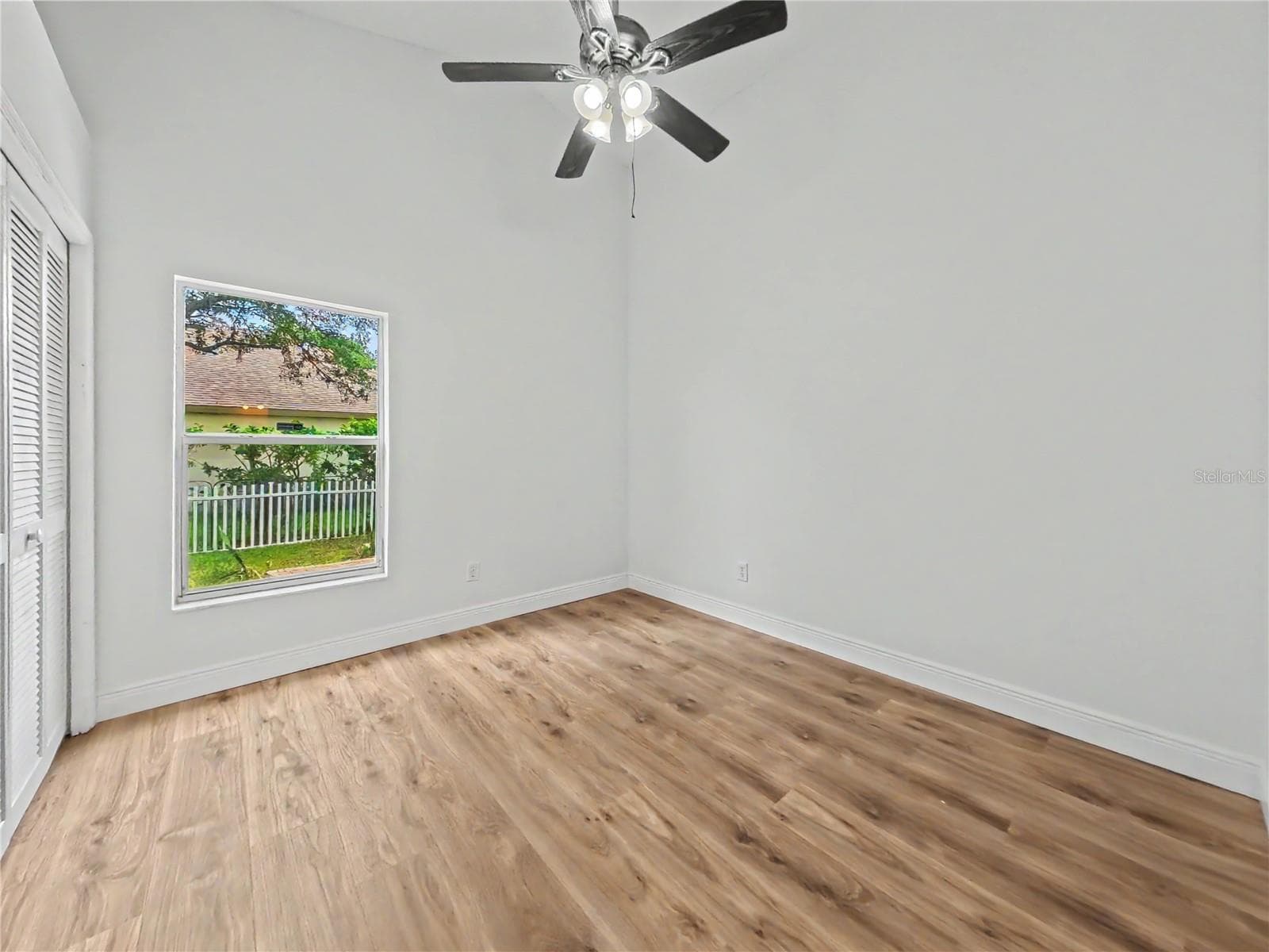 Single Family Residence at 544 CYPRESS TREE CT, ORLANDO, photo 22 of 32