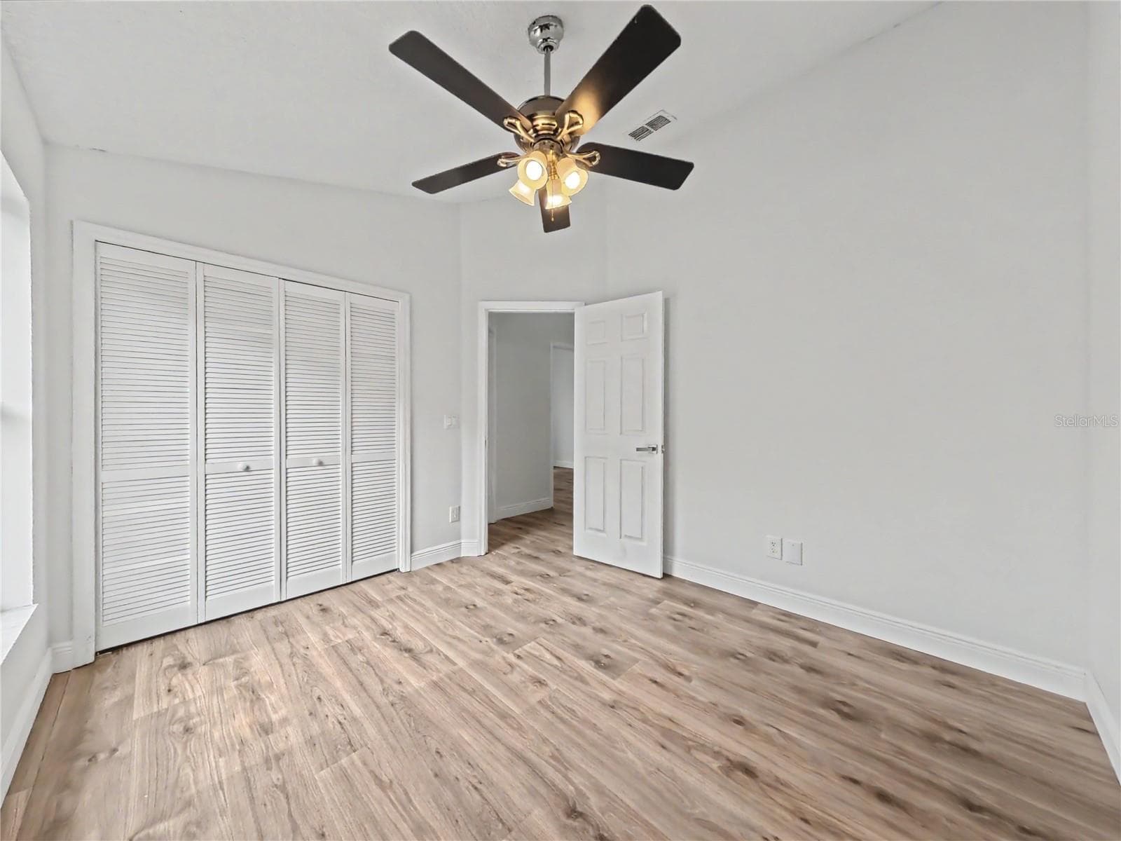 Single Family Residence at 544 CYPRESS TREE CT, ORLANDO, photo 27 of 32