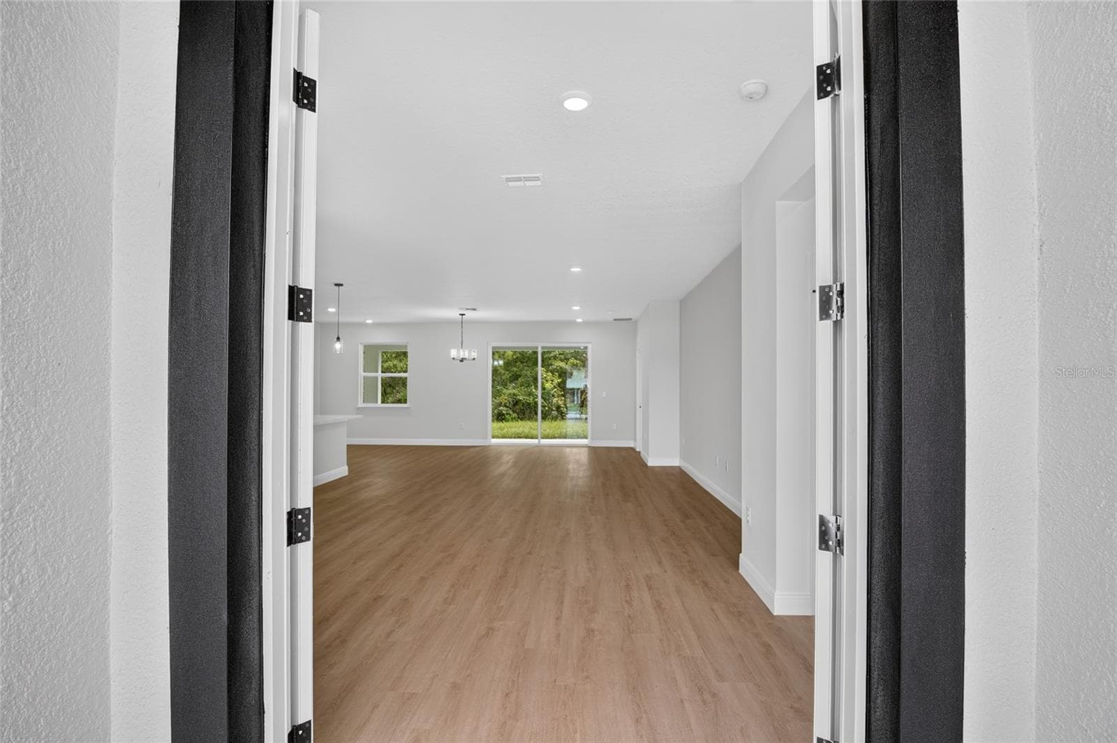 Single Family Residence at 54 DOUGLAS ST, HOMOSASSA, photo 3 of 34