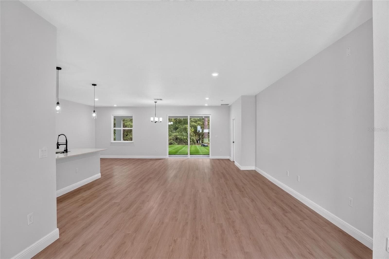 Single Family Residence at 54 DOUGLAS ST, HOMOSASSA, photo 6 of 34