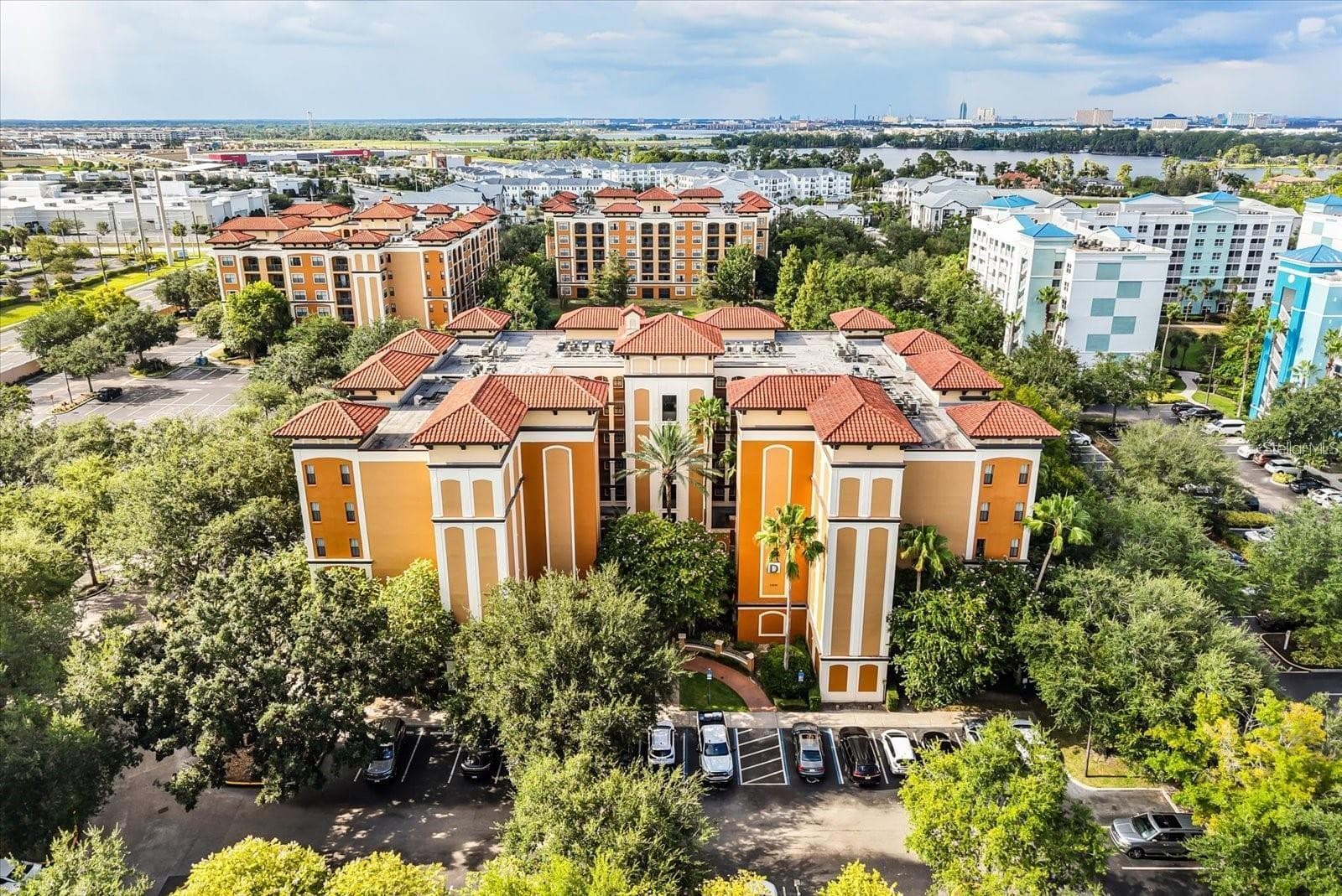12539 FLORIDAYS RESORT DR #112D