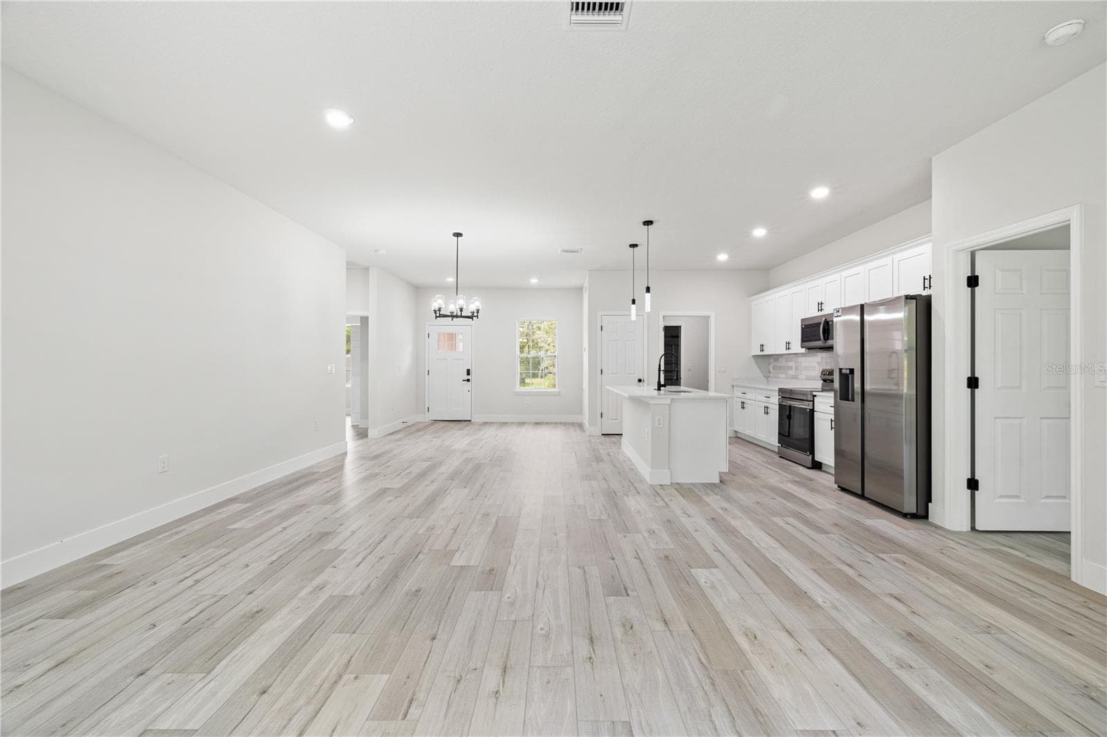 Single Family Residence at 1978 W RUTLAND DR, CITRUS SPRINGS, photo 6 of 18
