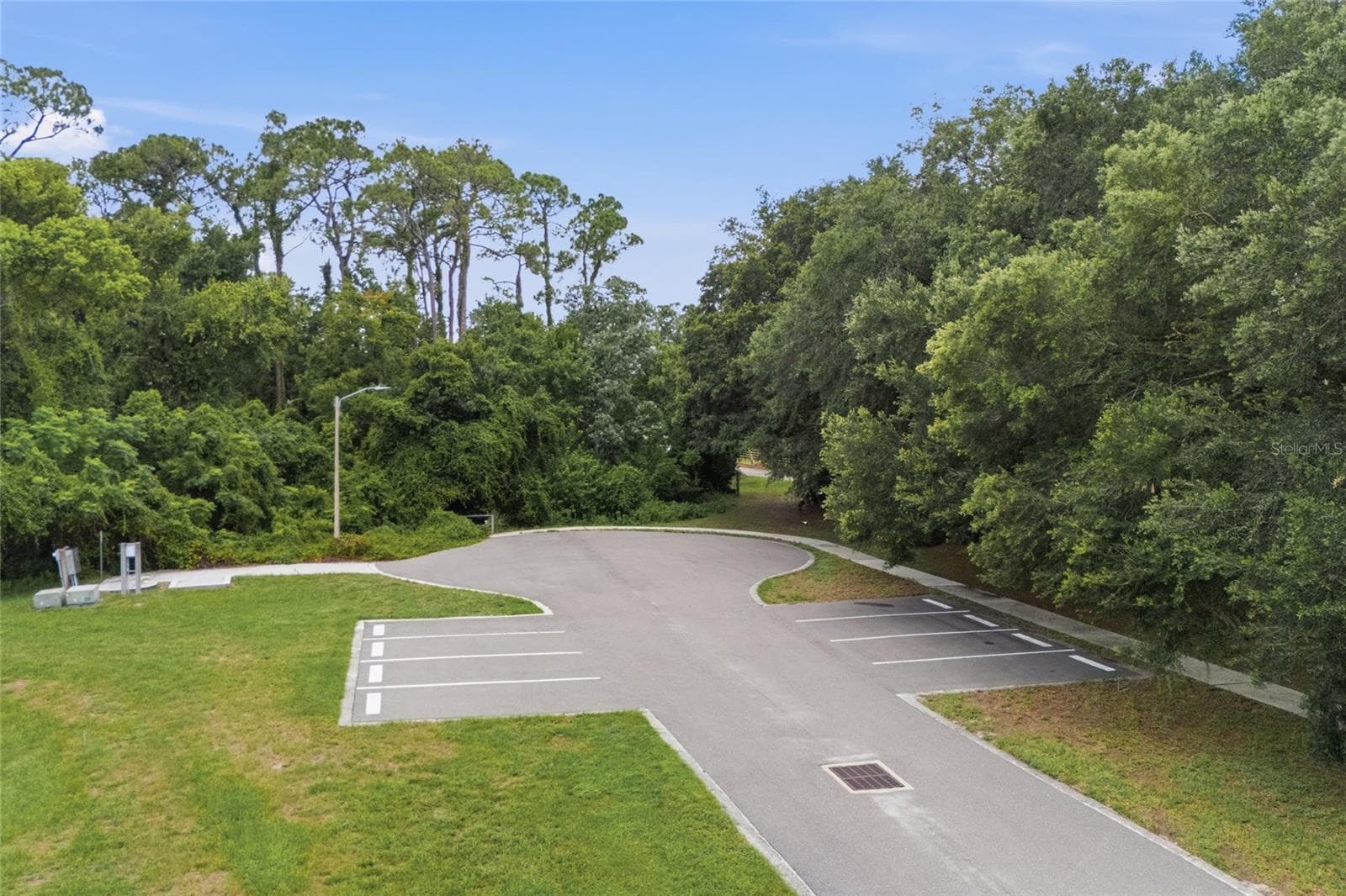 Land at 520 AUSTIN DR, TARPON SPRINGS, photo 27 of 31