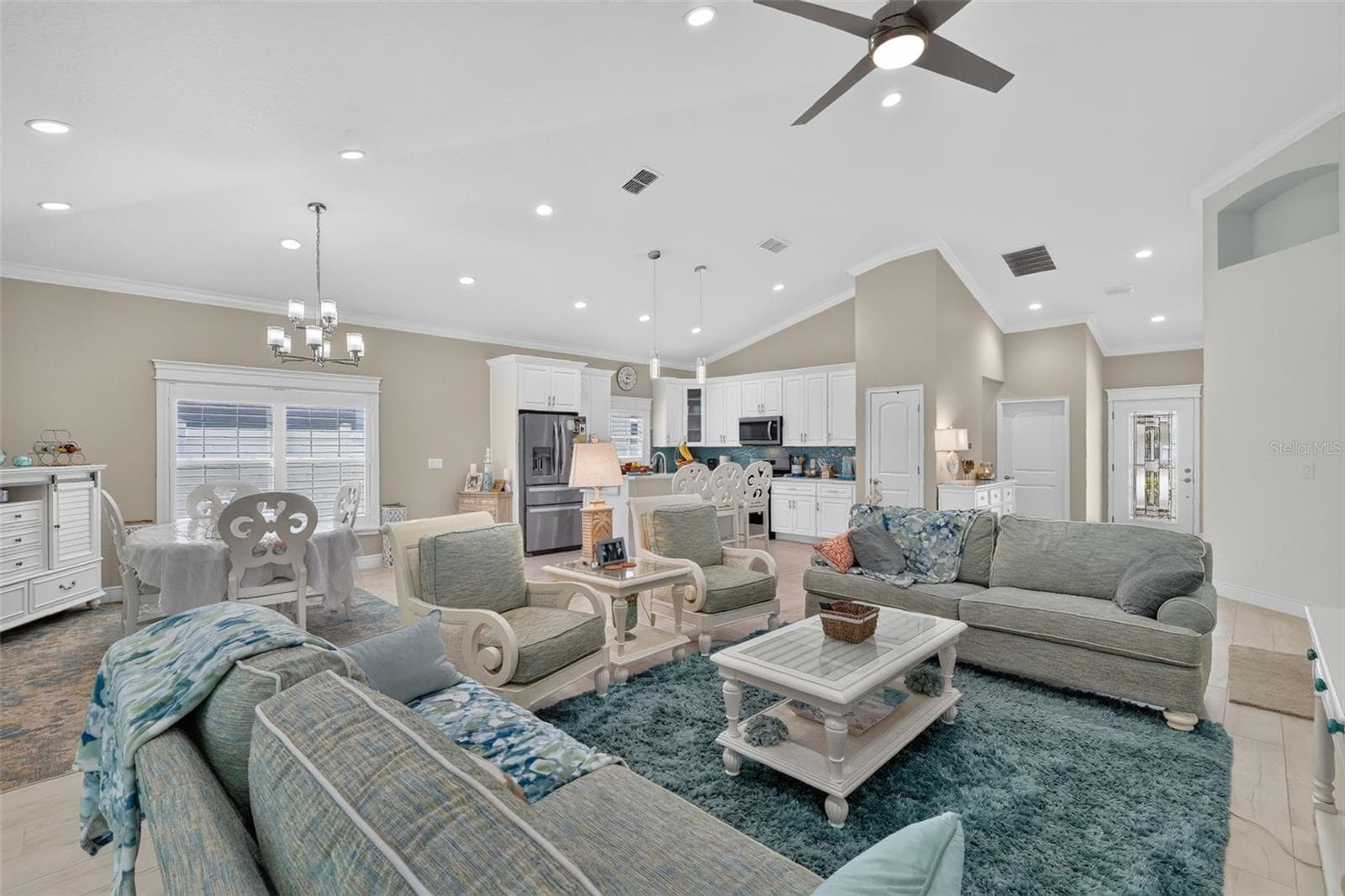 Single Family Residence at 12615 NE 49TH DR, OXFORD, photo 10 of 37
