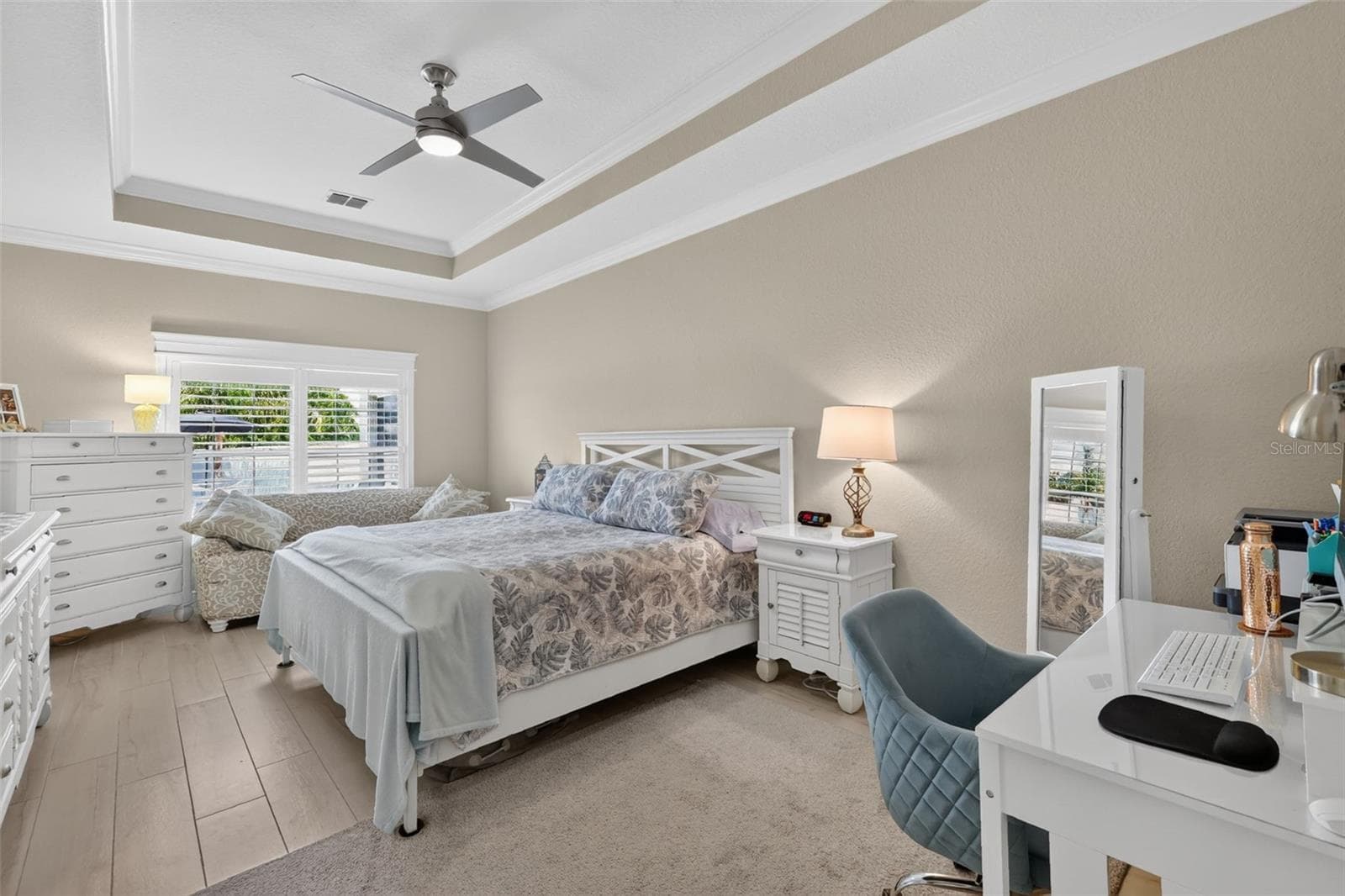 Single Family Residence at 12615 NE 49TH DR, OXFORD, photo 16 of 37