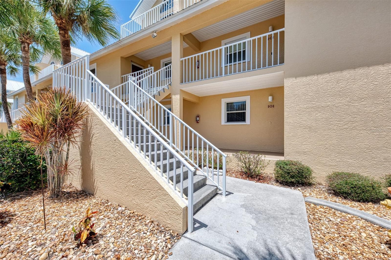 Walk Up Unit - 6610 GASPARILLA PINES BLVD #202, ENGLEWOOD