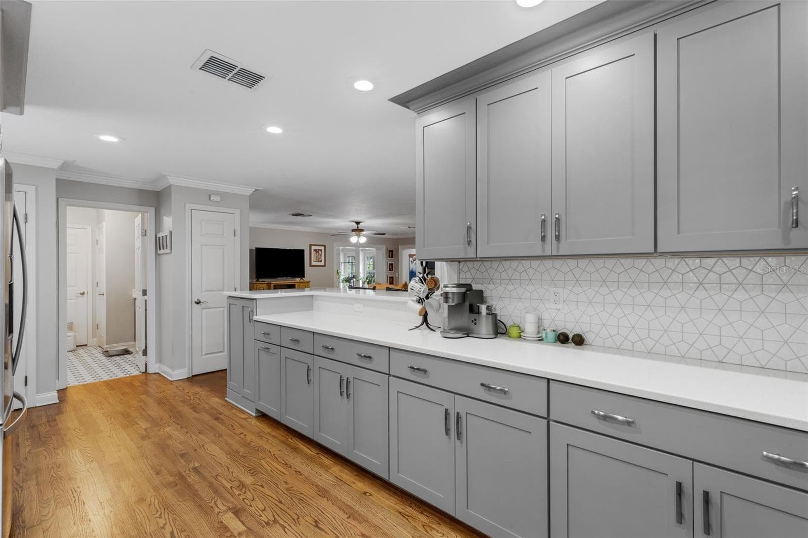 Single Family Residence at 2625 NEVADA RD, LAKELAND, photo 12 of 52
