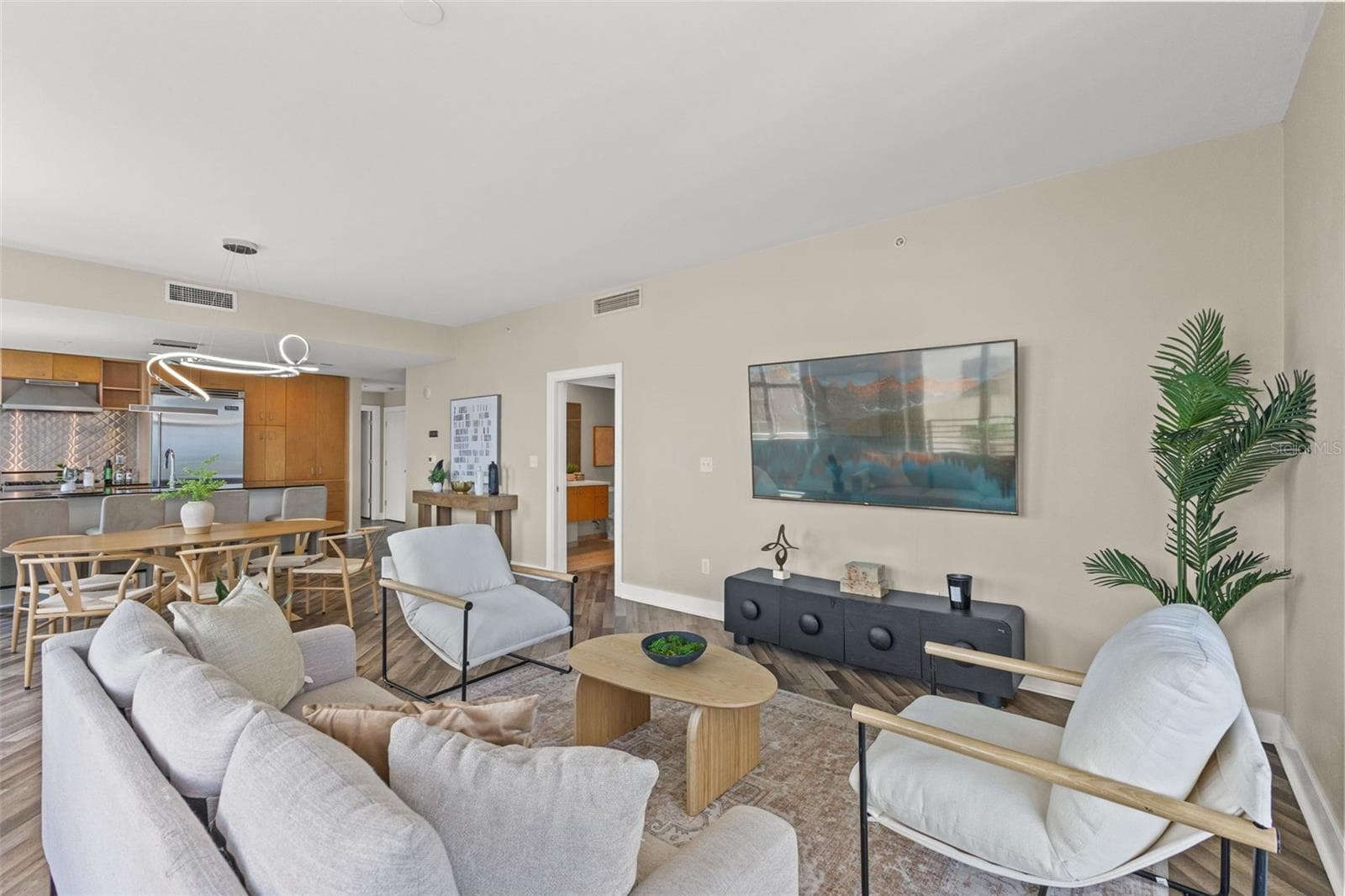 Condominium at 1120 E KENNEDY BLVD #1229, TAMPA, photo 5 of 52
