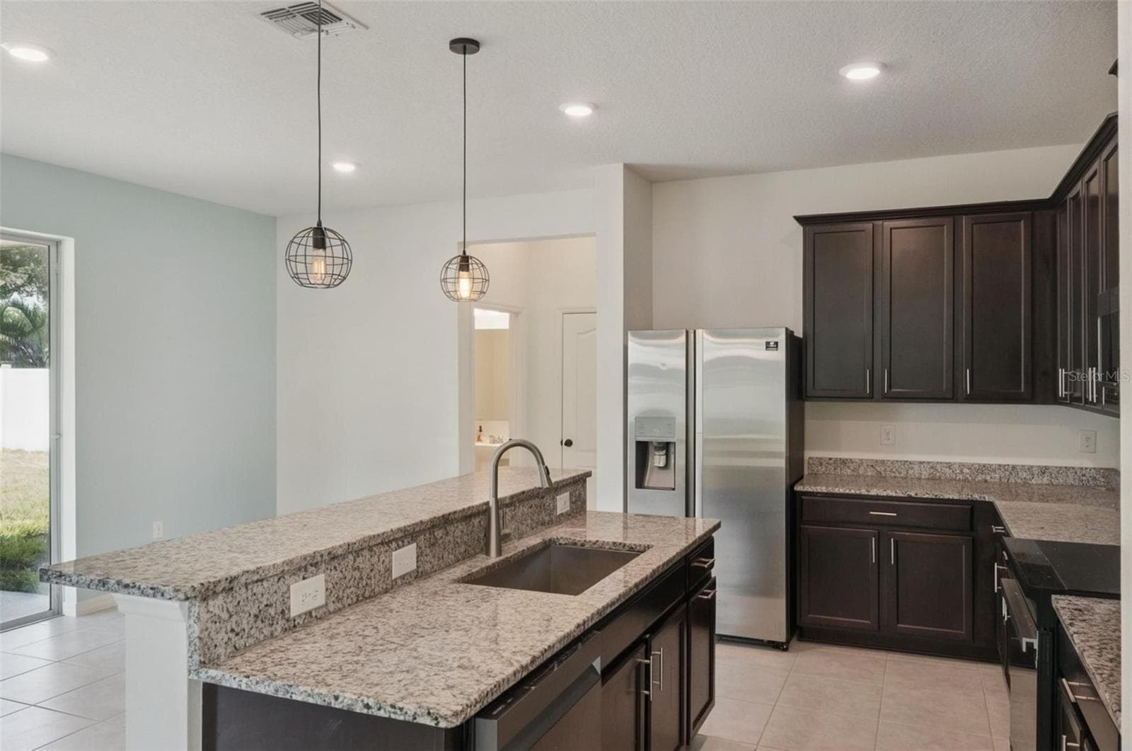 Kitchen - 15898 BRADICKS CT, CLERMONT