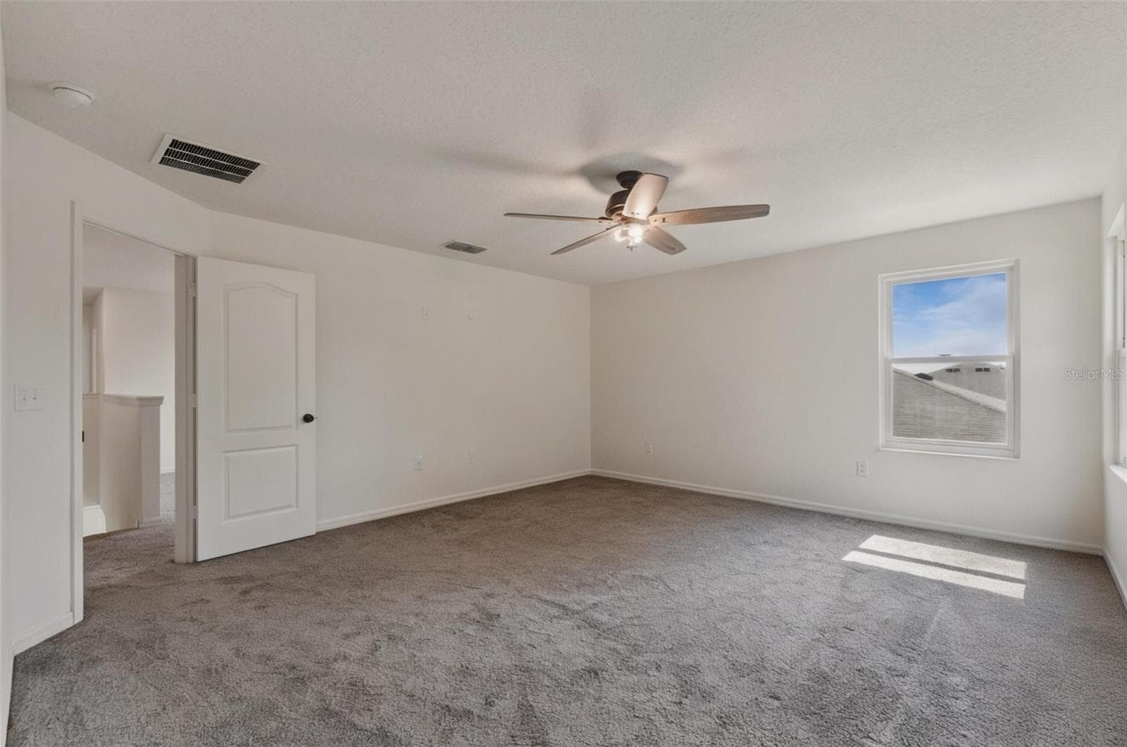 Primary bedroom - 15898 BRADICKS CT, CLERMONT