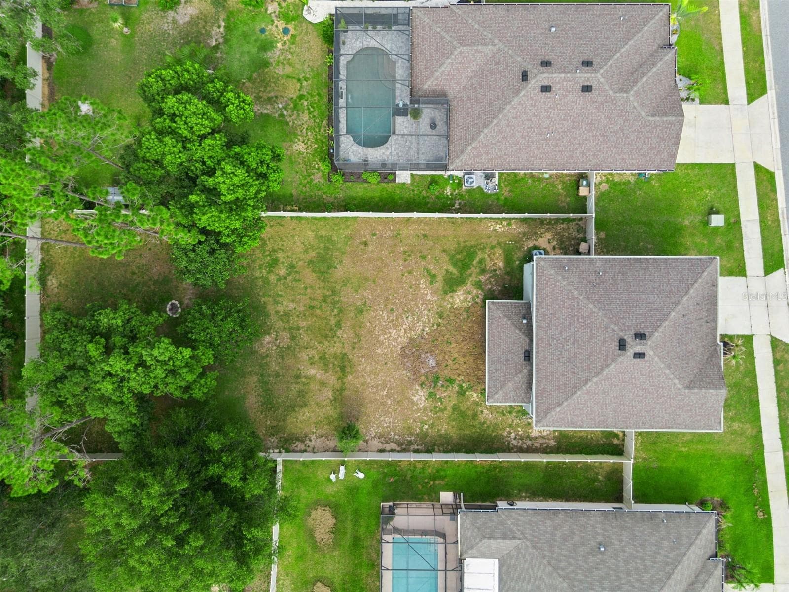 Overview of property - 15898 BRADICKS CT, CLERMONT