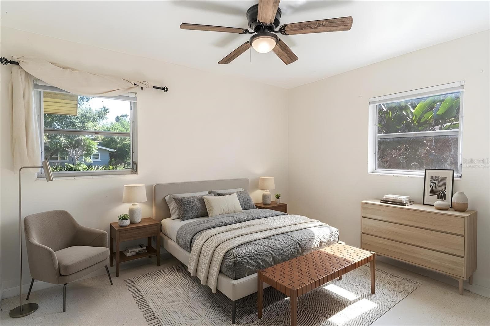 Virtually Staged - 1500 AVENUE H NE, WINTER HAVEN
