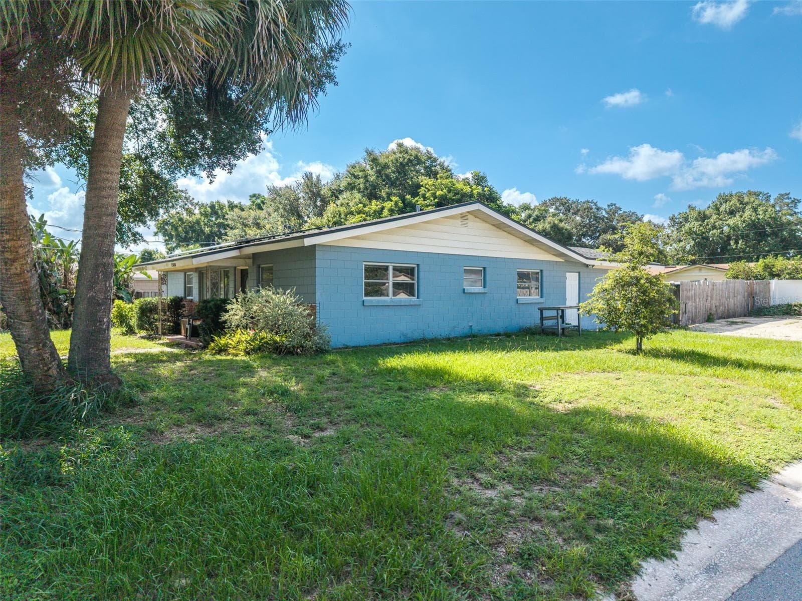 Single Family Residence at 1500 AVENUE H NE, WINTER HAVEN, photo 23 of 33