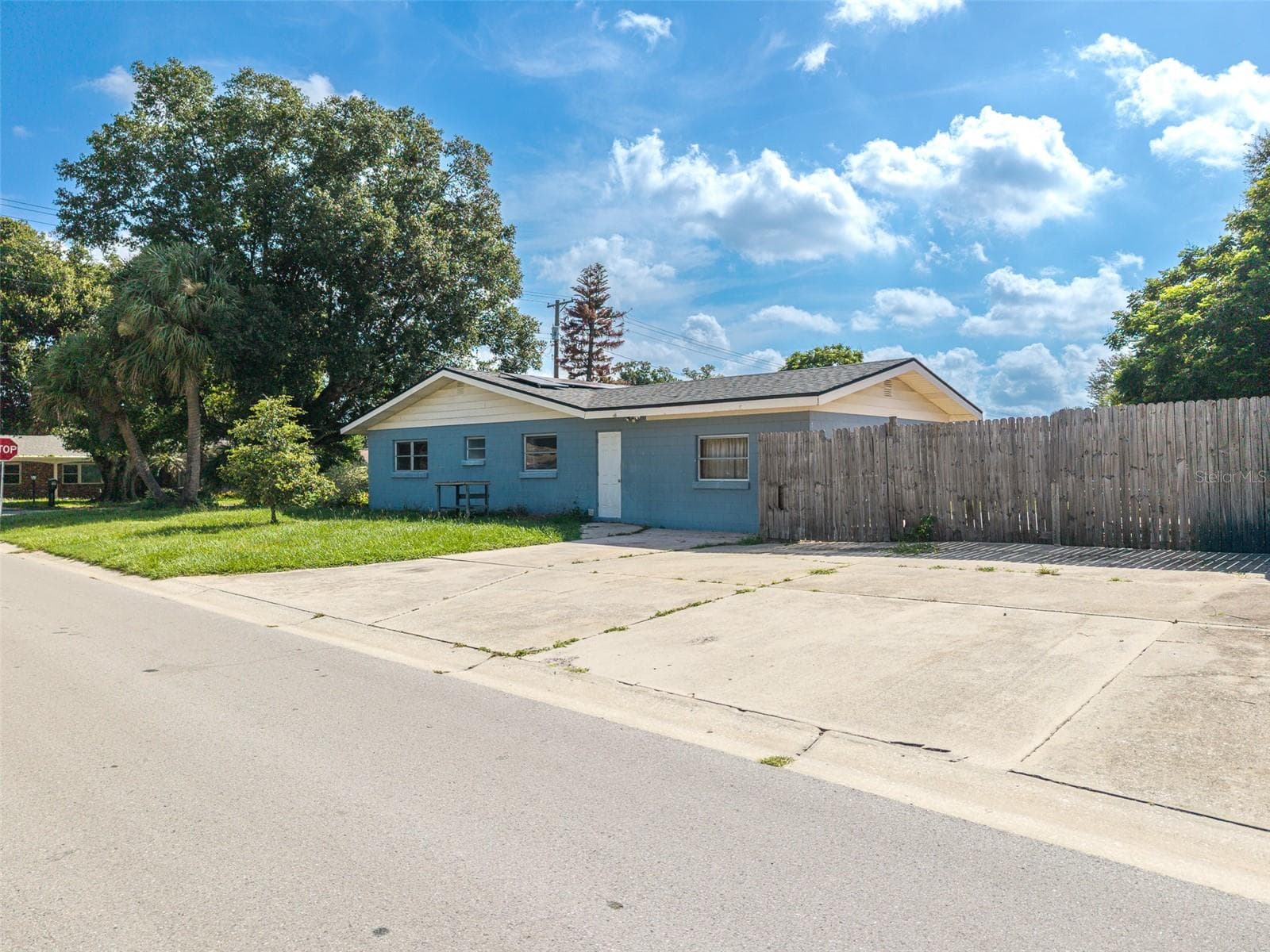 Single Family Residence at 1500 AVENUE H NE, WINTER HAVEN, photo 24 of 33