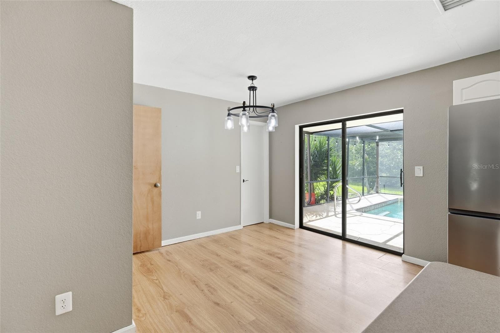 Single Family Residence at 28265 MORNINGSIDE DR, PUNTA GORDA, photo 14 of 39