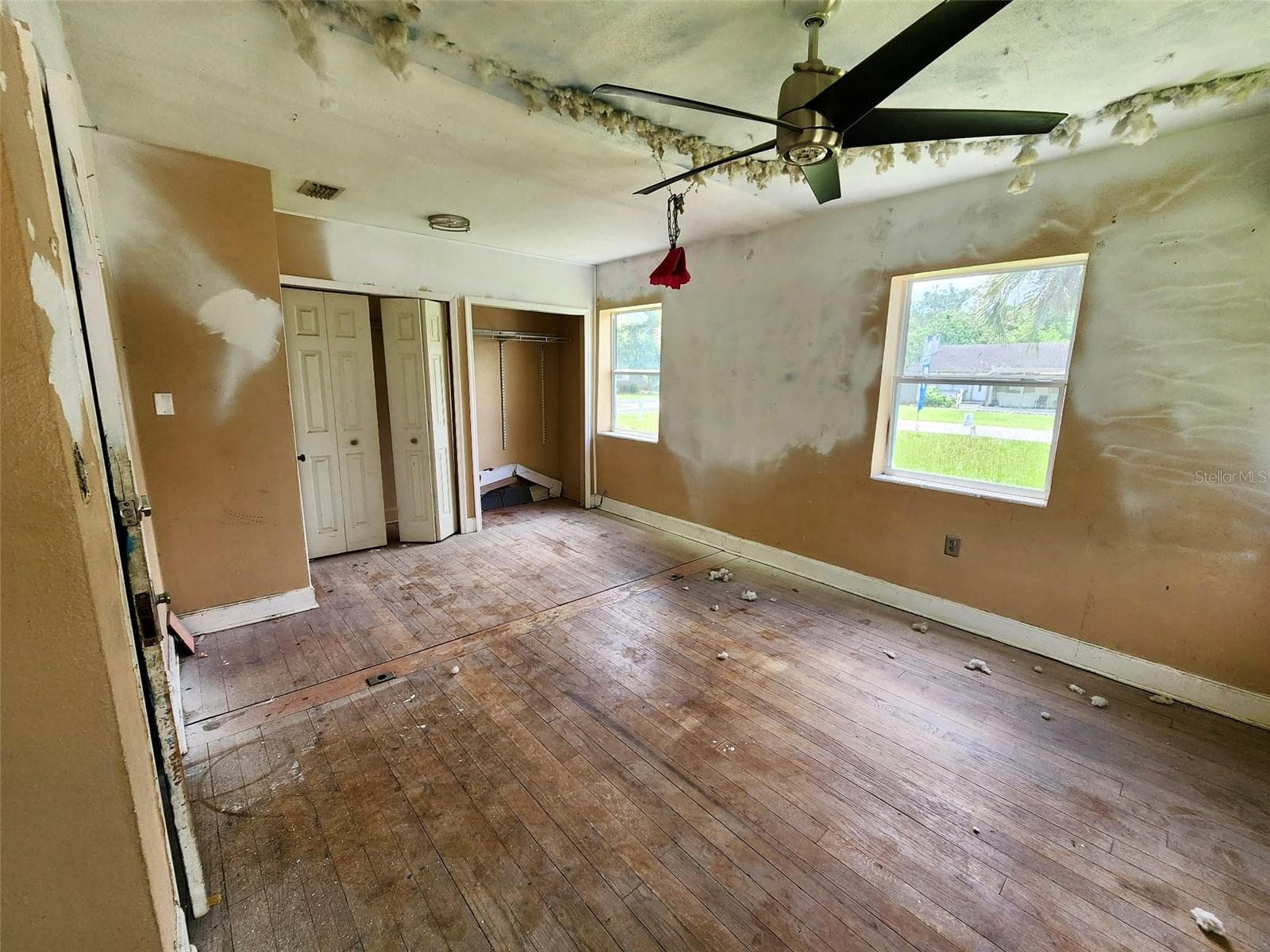 Single Family Residence at 2306 BUTLER ST, LEESBURG, photo 15 of 17