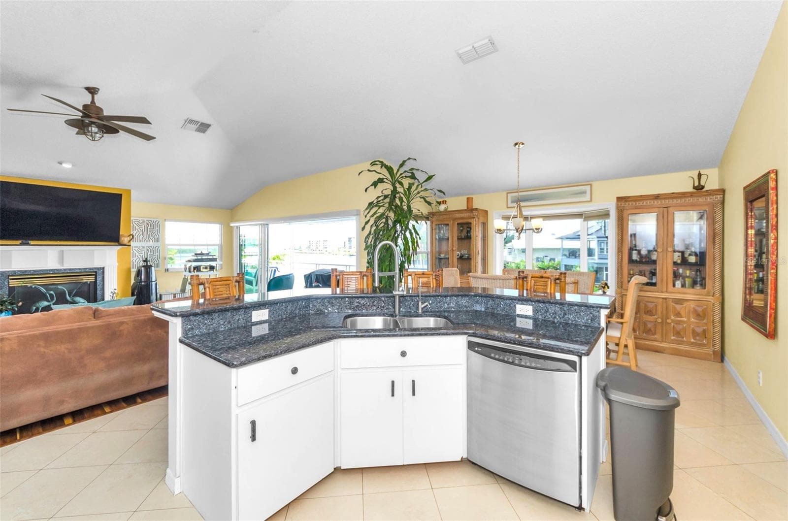Single Family Residence at 8001 BRIGHTON DR, PORT RICHEY, photo 37 of 100