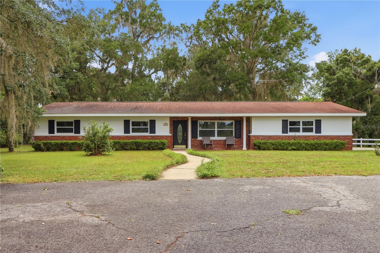 5025 BASEBALL POND RD