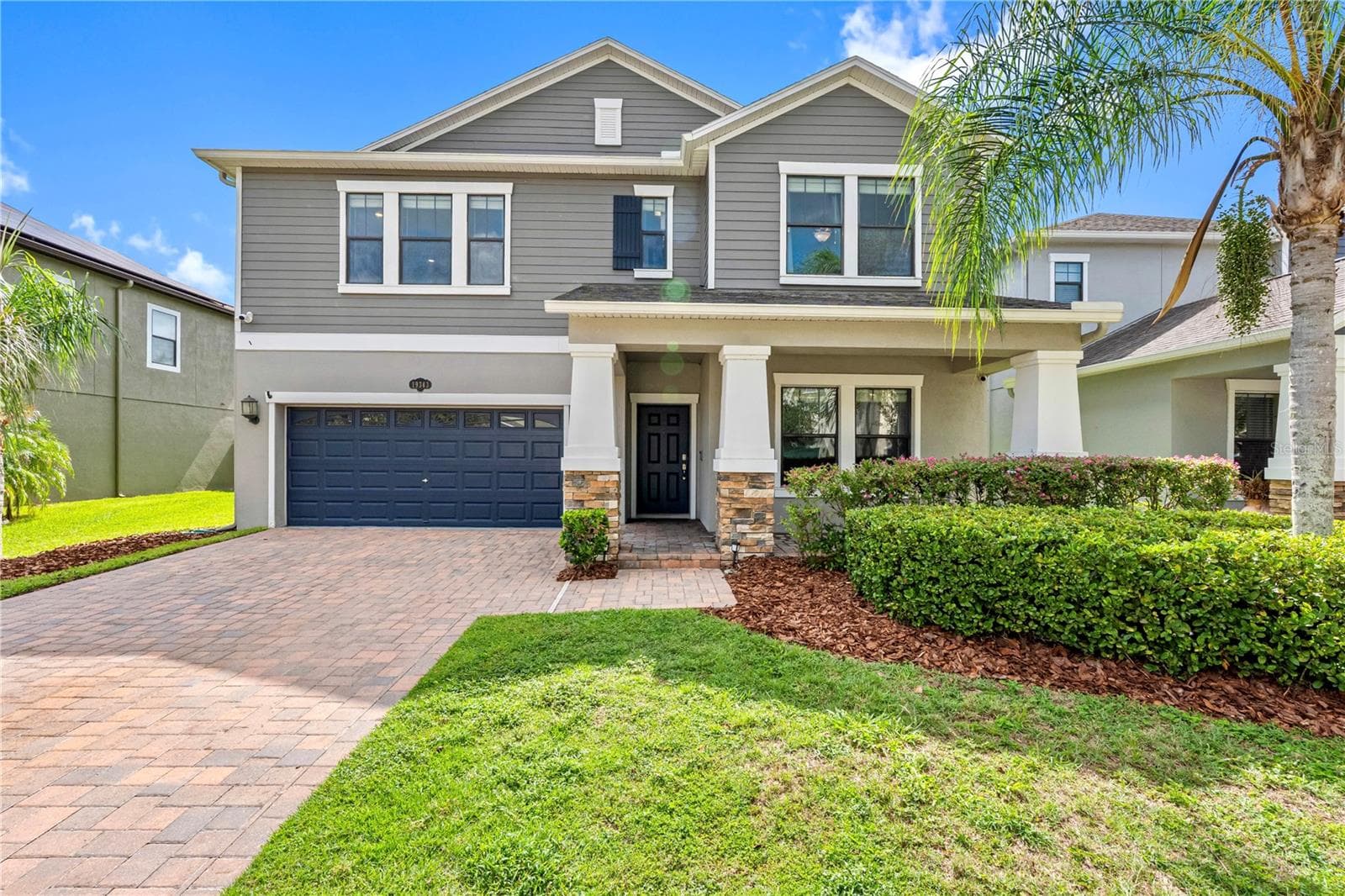 House front - 19343 PADDOCK VIEW DR, TAMPA