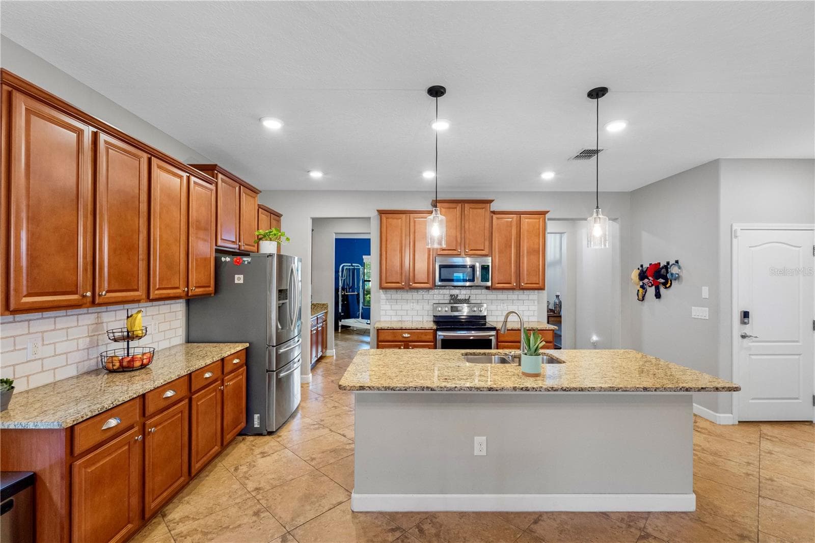 Kitchen - 19343 PADDOCK VIEW DR, TAMPA