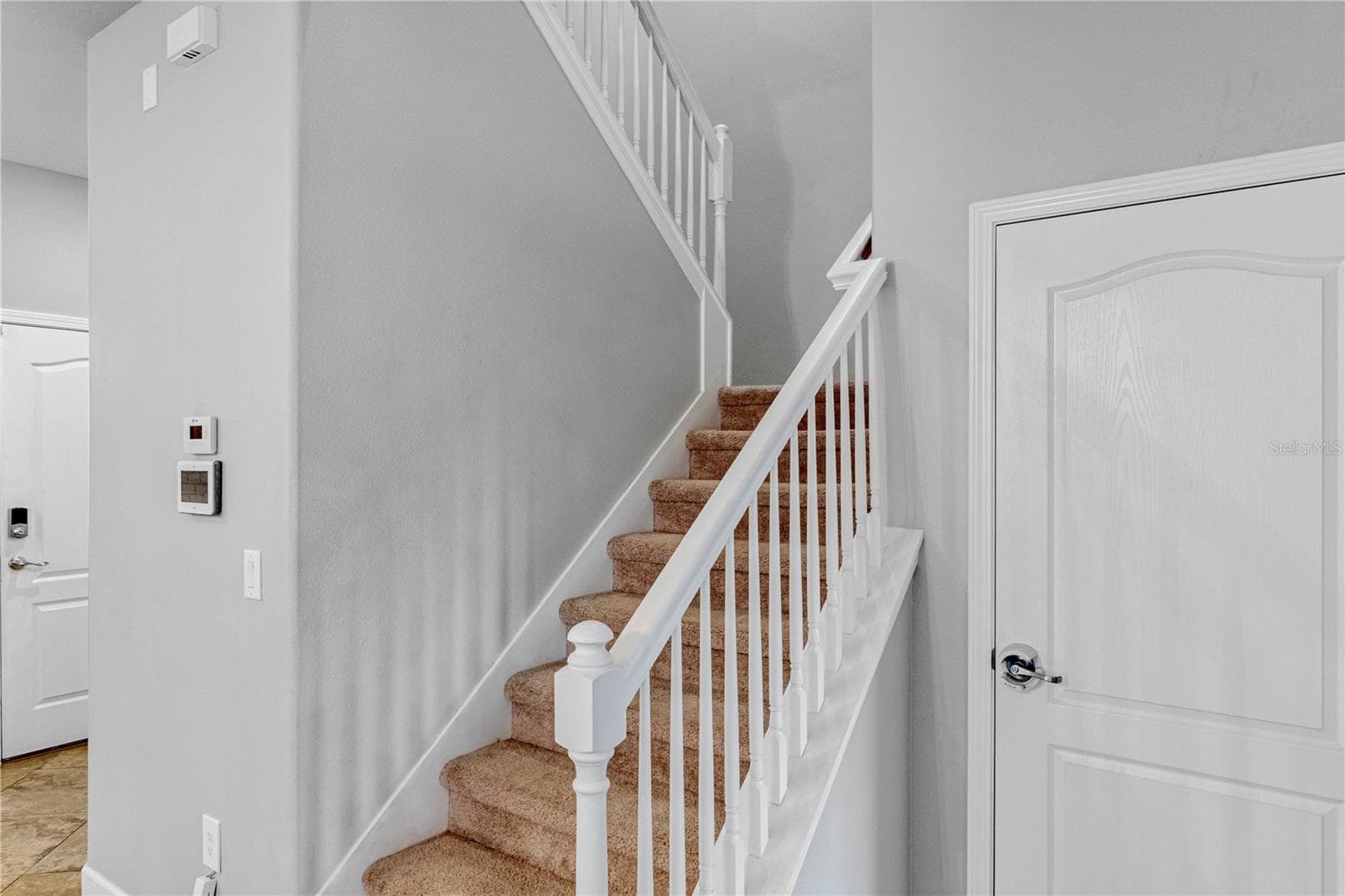 Stairs - 19343 PADDOCK VIEW DR, TAMPA
