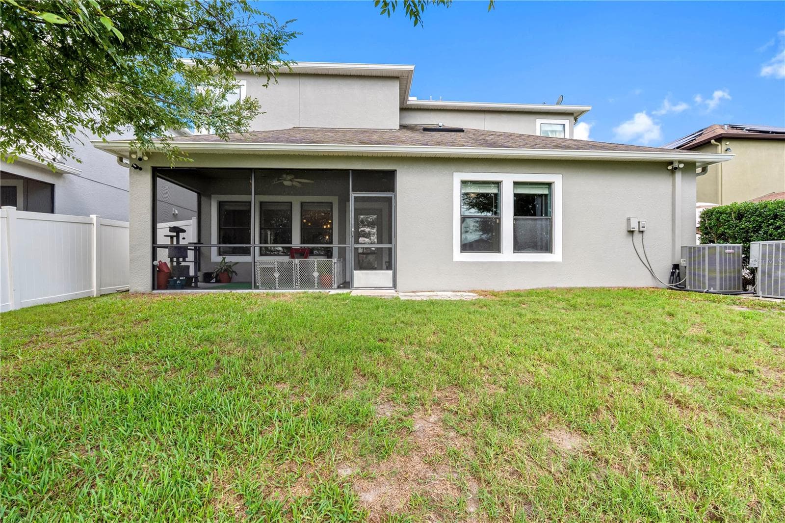 Backyard - 19343 PADDOCK VIEW DR, TAMPA