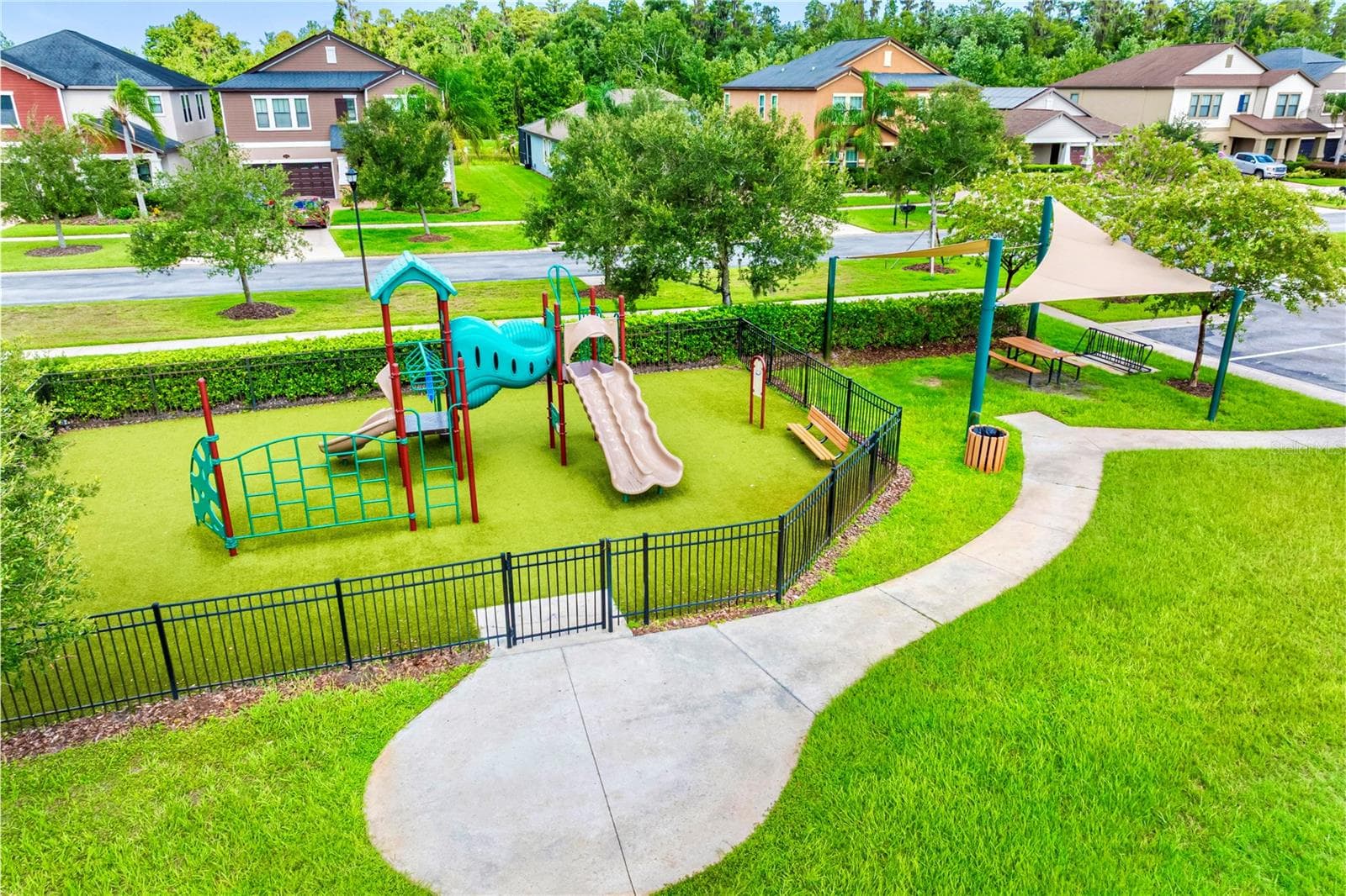 Community playground - 19343 PADDOCK VIEW DR, TAMPA