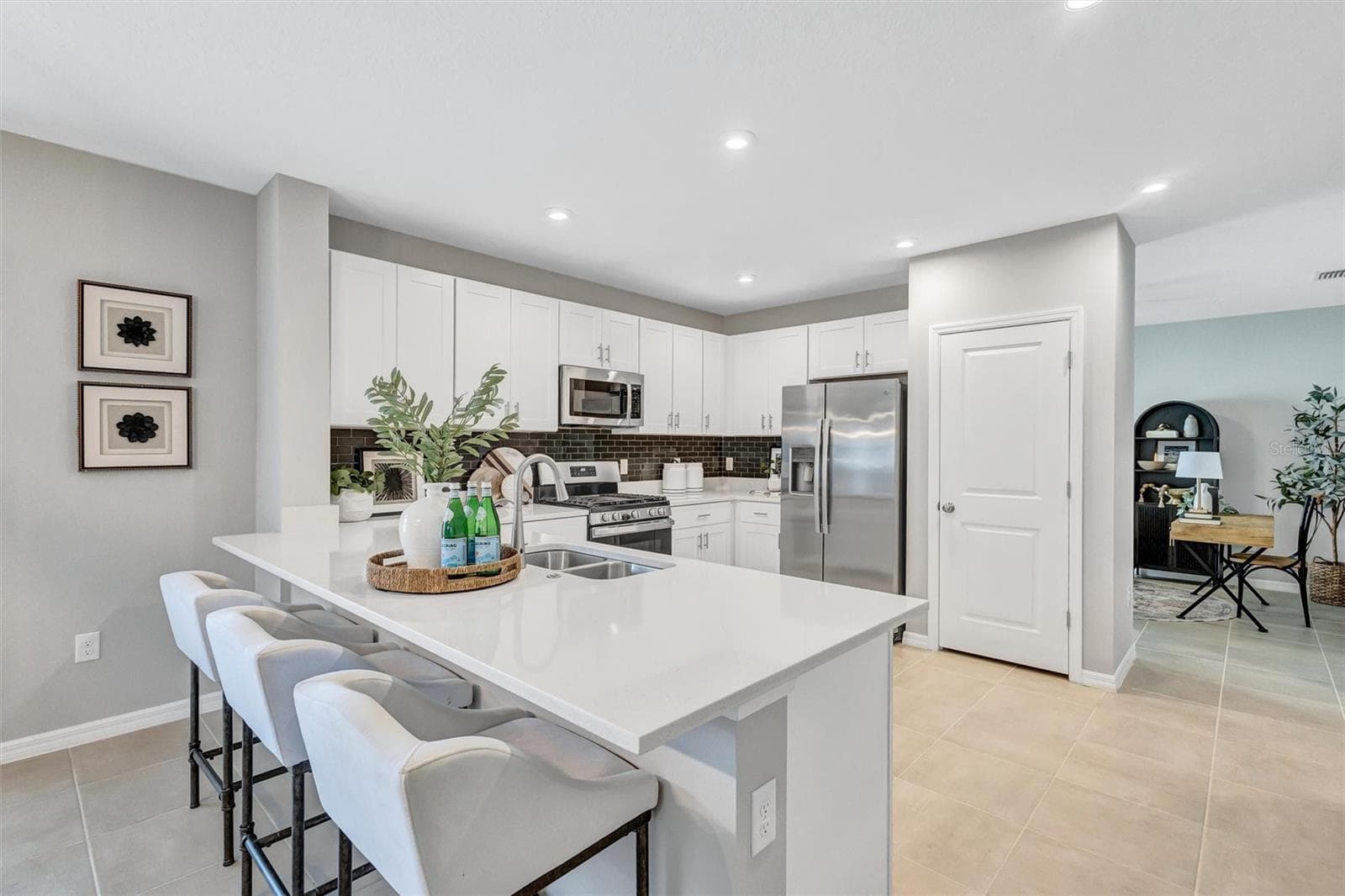 Single Family Residence at 6255 SPRINGMONT LOOP, PALMETTO, photo 10 of 45