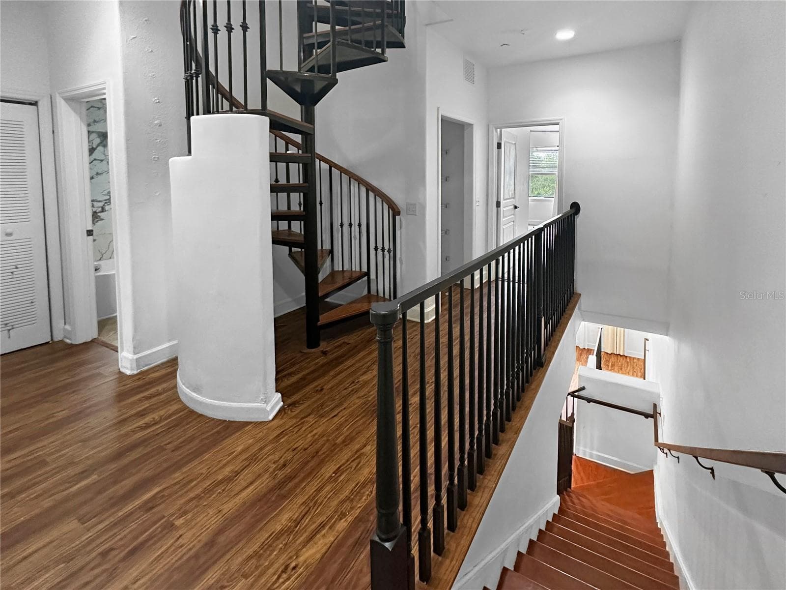 Townhouse at 584 COPLEY LN, ORLANDO, photo 7 of 26