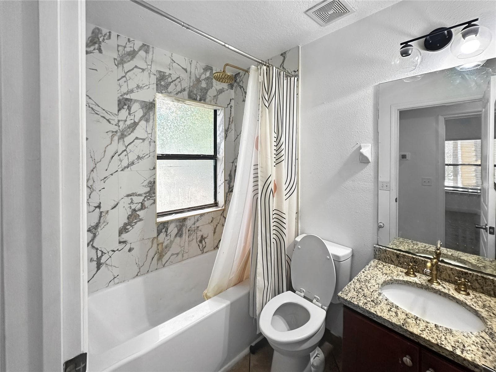 Townhouse at 584 COPLEY LN, ORLANDO, photo 13 of 26