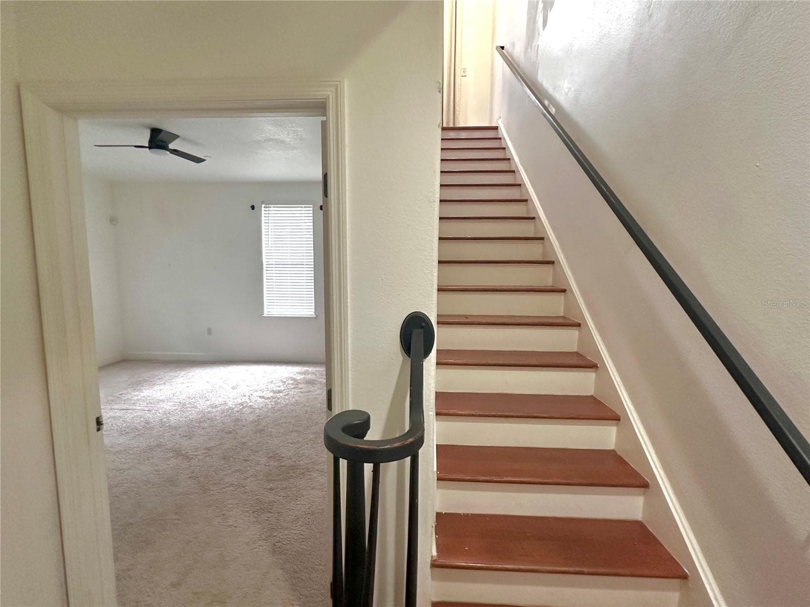 Townhouse at 584 COPLEY LN, ORLANDO, photo 15 of 26