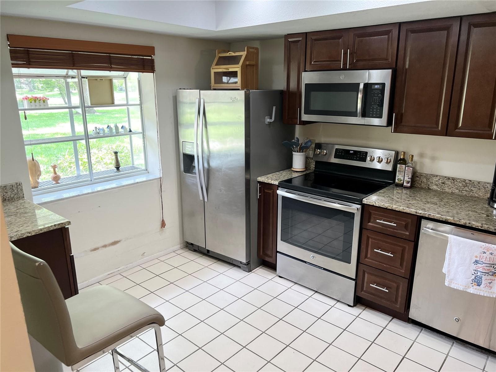 Condominium at 2297 LARK CIR E #C, PALM HARBOR, photo 4 of 25