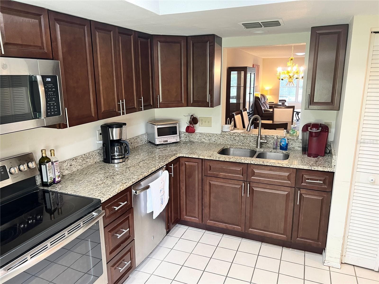 Condominium at 2297 LARK CIR E #C, PALM HARBOR, photo 6 of 25