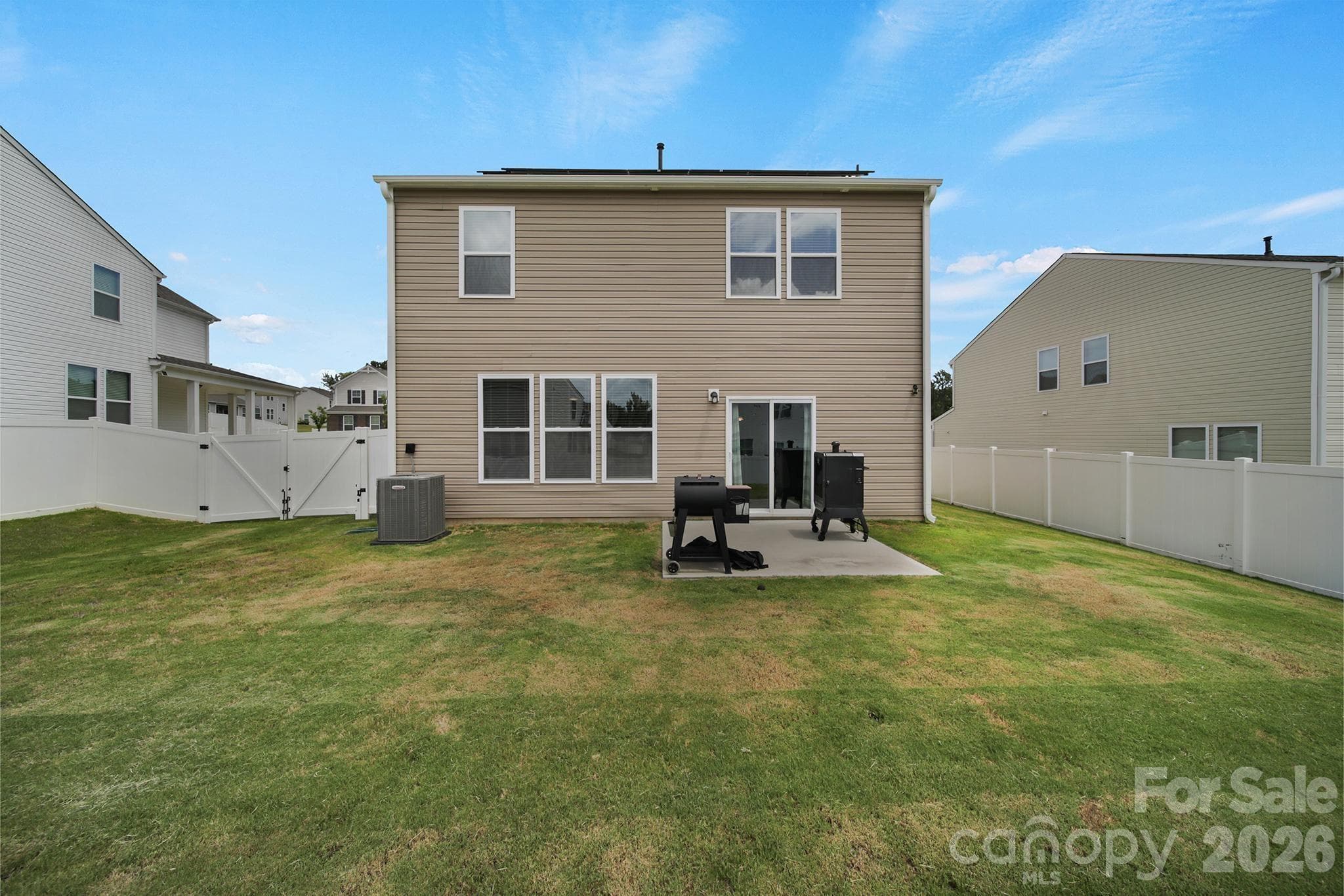 Single Family Residence at 644 Synclaire Place, Rock Hill, photo 28 of 38