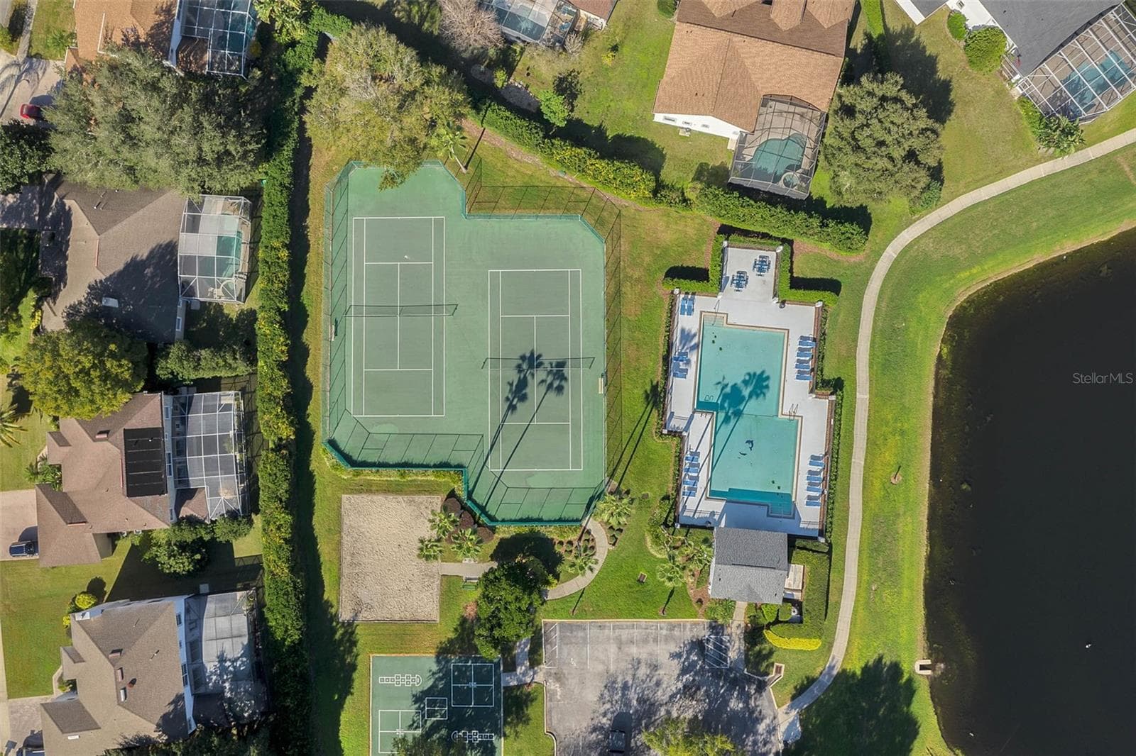 Community Amenities - 8355 DIAMOND COVE CIR, ORLANDO