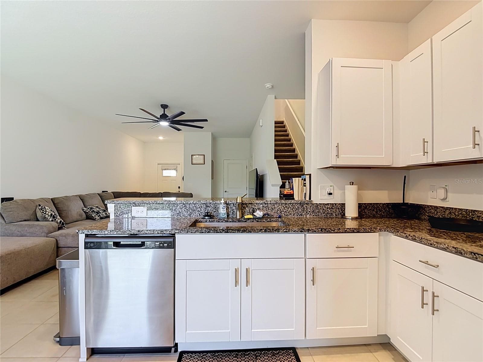 Townhouse at 32067 SPICEBERRY ST, SAN ANTONIO, photo 12 of 55