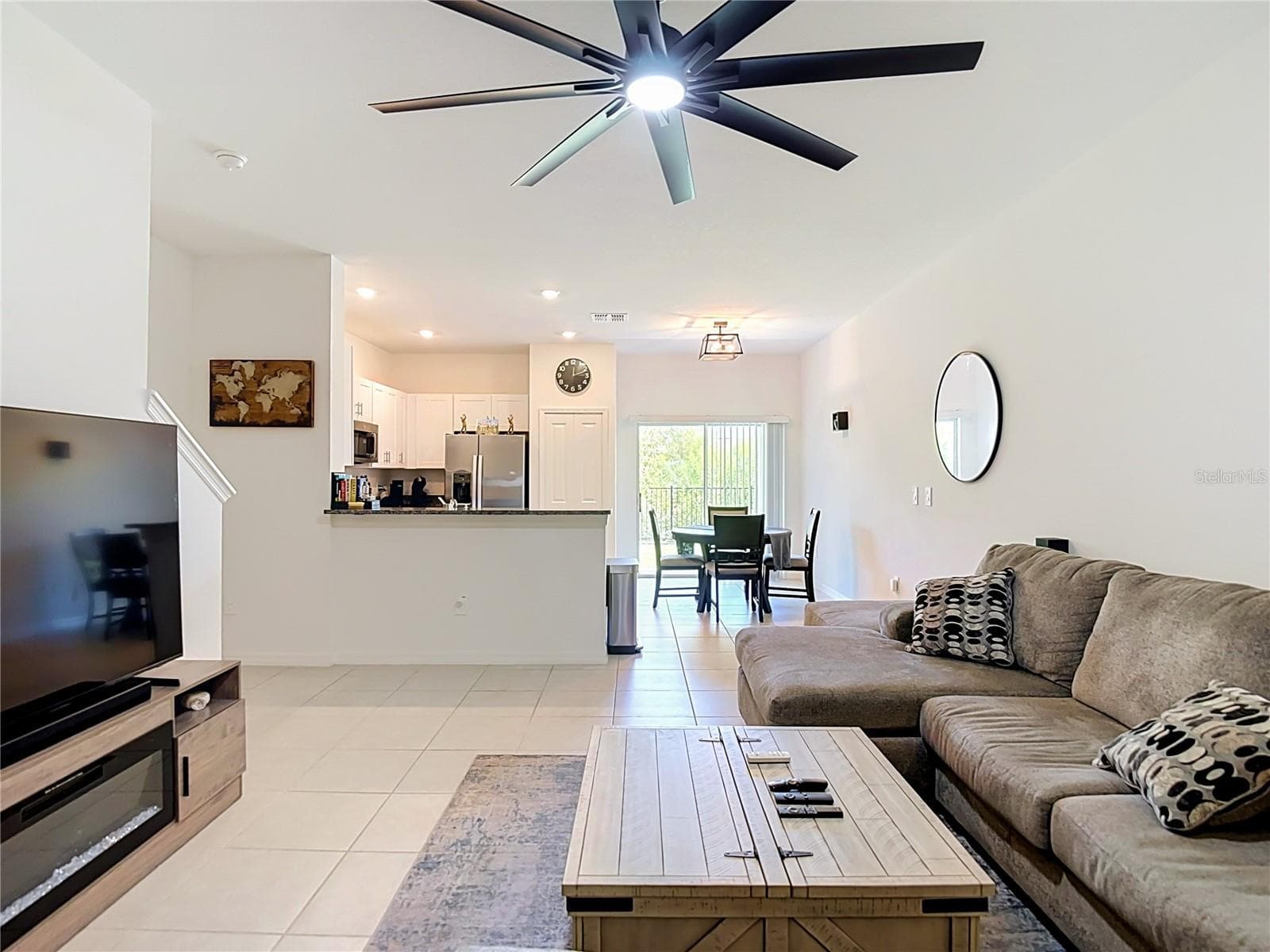 Townhouse at 32067 SPICEBERRY ST, SAN ANTONIO, photo 17 of 55