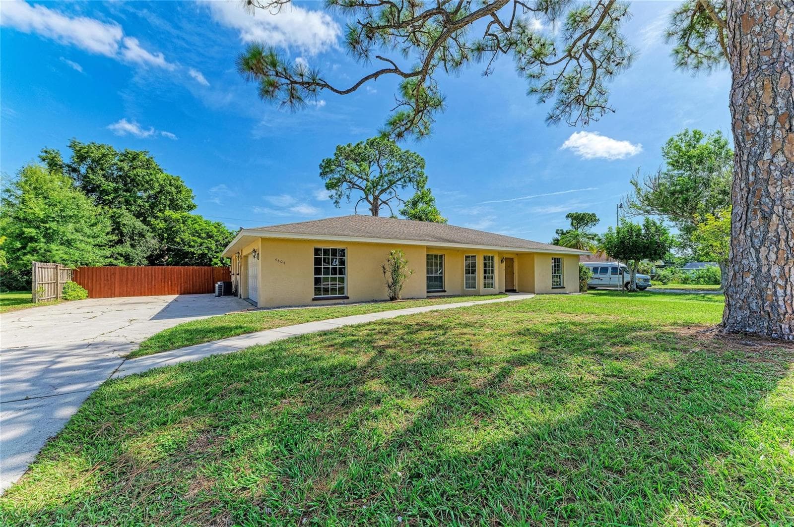 Single Family Residence at 4404 18TH AVE W, BRADENTON, photo 61 of 63
