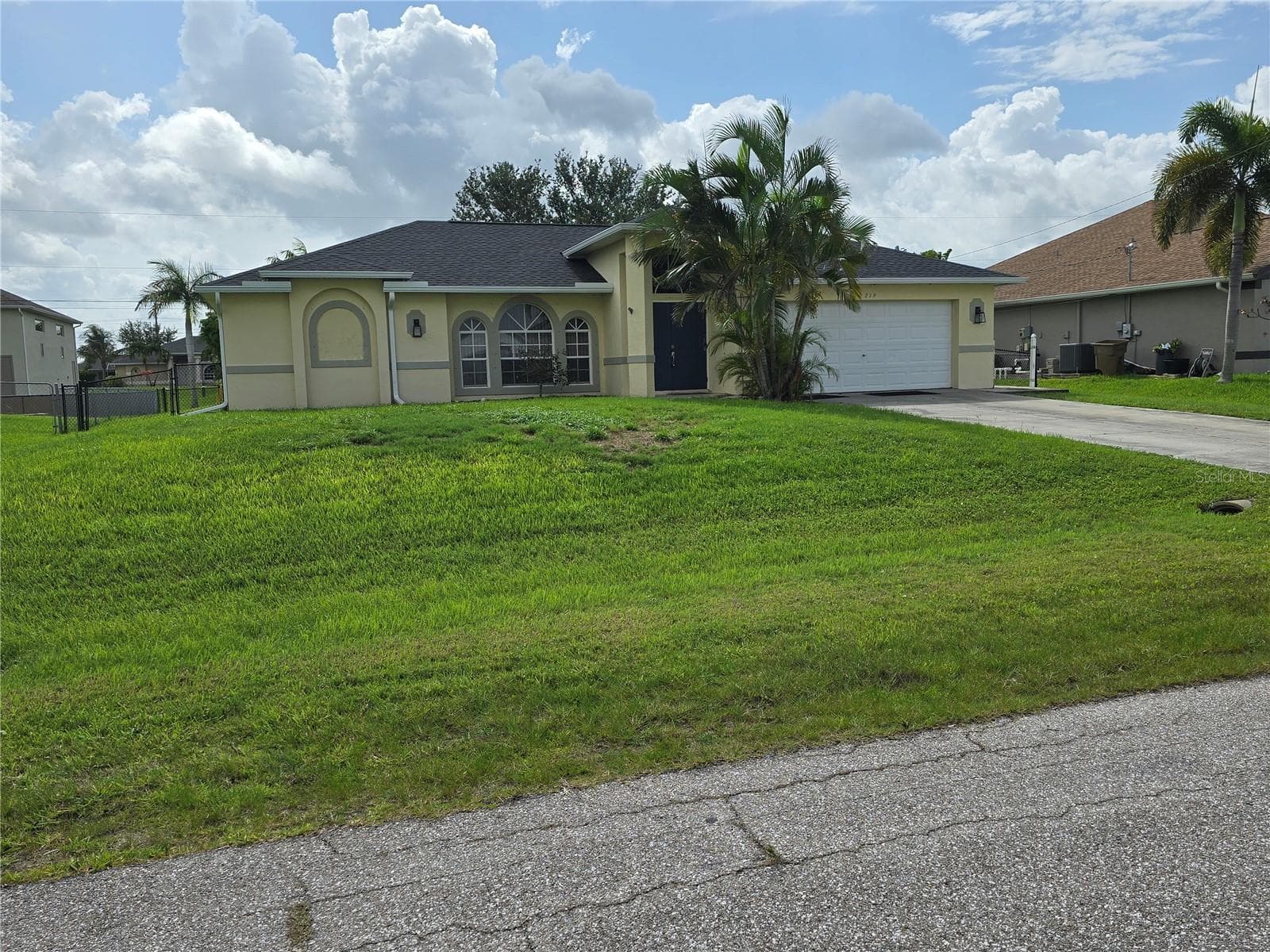 219 NW 25TH PL