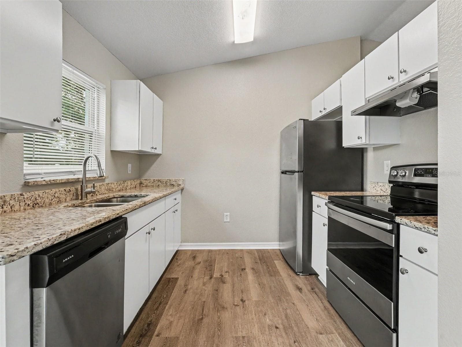 Single Family Residence at 645 LINNET CT, POINCIANA, photo 6 of 14