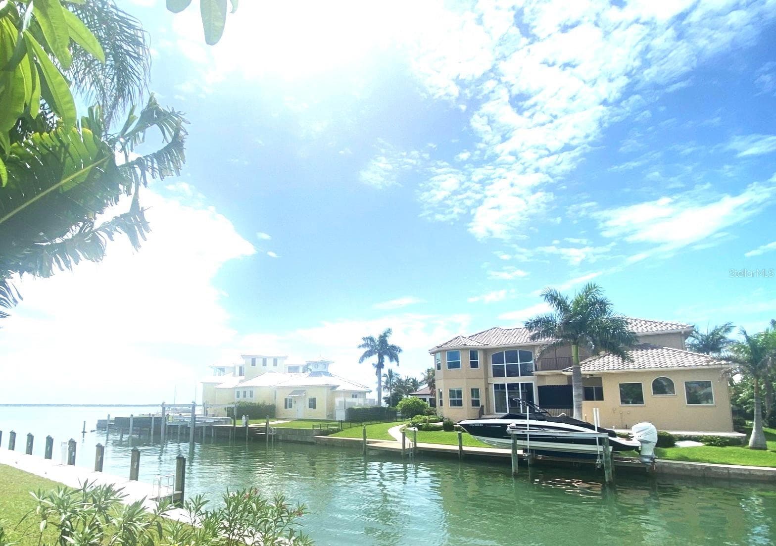 DEEDED BEACH ACCESS - 657 HALYARD LN, LONGBOAT KEY