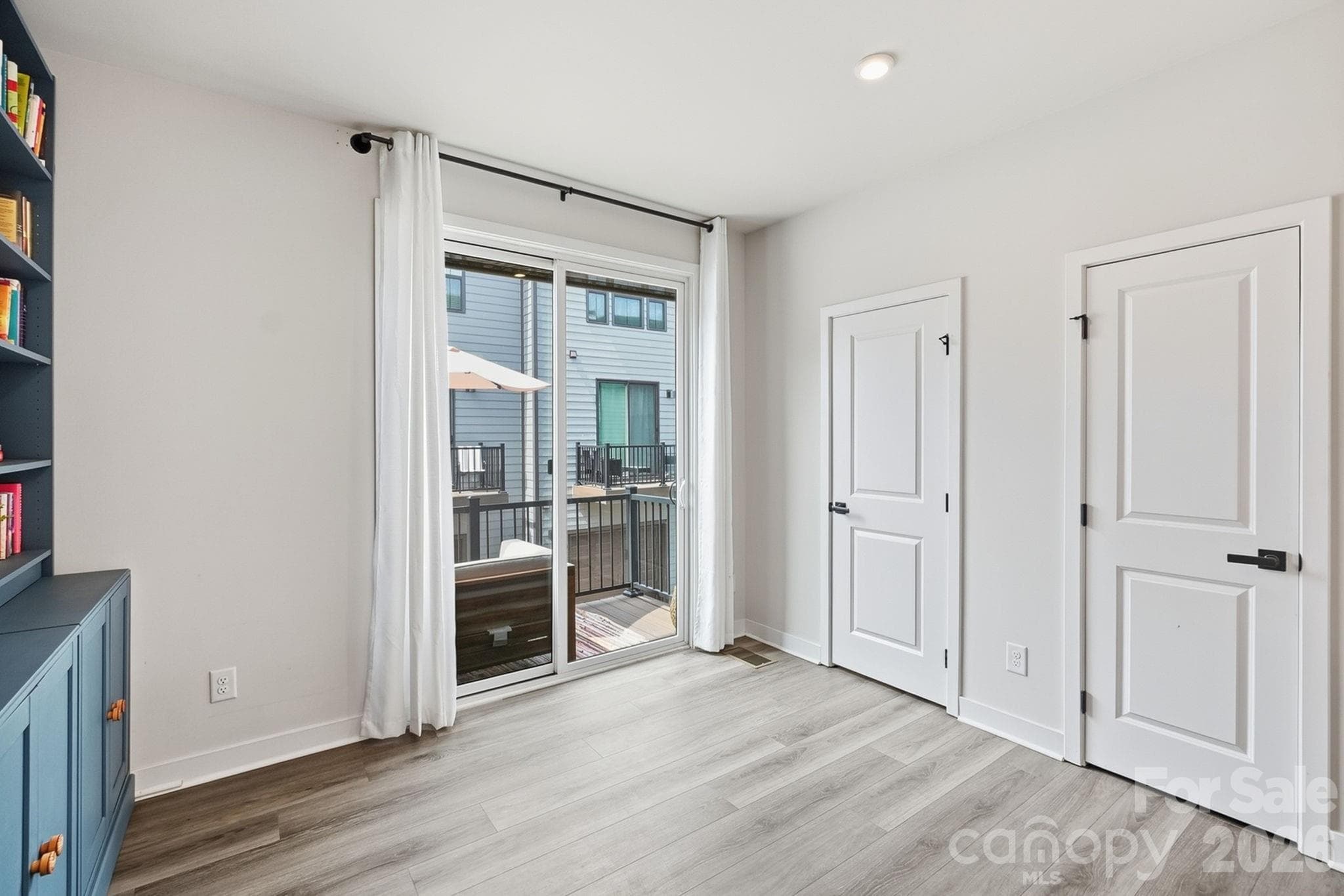 Townhouse at 1063 Simcoe Lane, Charlotte, photo 17 of 40