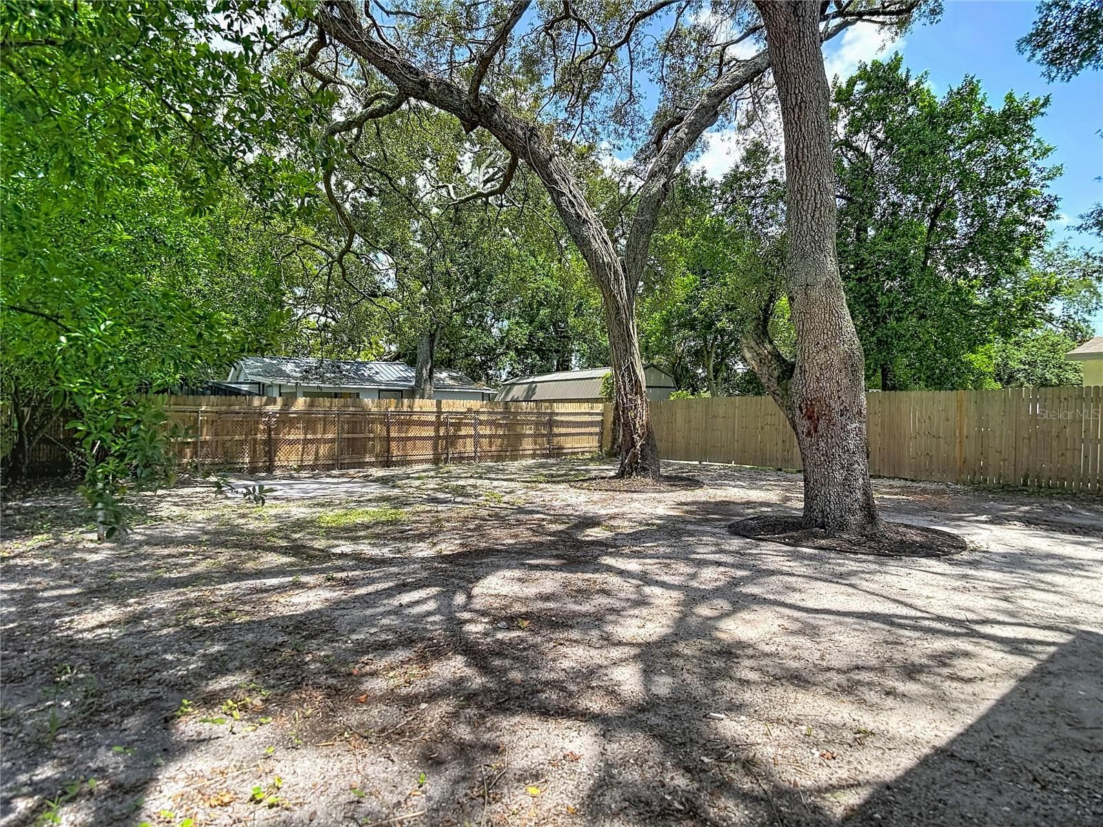 Single Family Residence at 10009 N FLORENCE AVE, TAMPA, photo 2 of 49