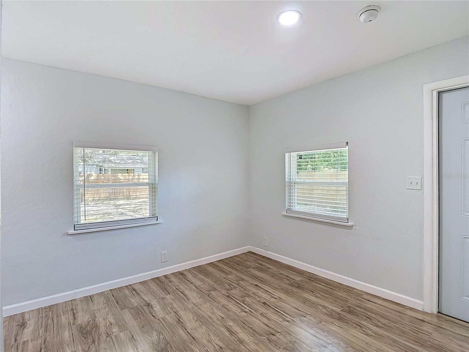 Single Family Residence at 10009 N FLORENCE AVE, TAMPA, photo 32 of 49