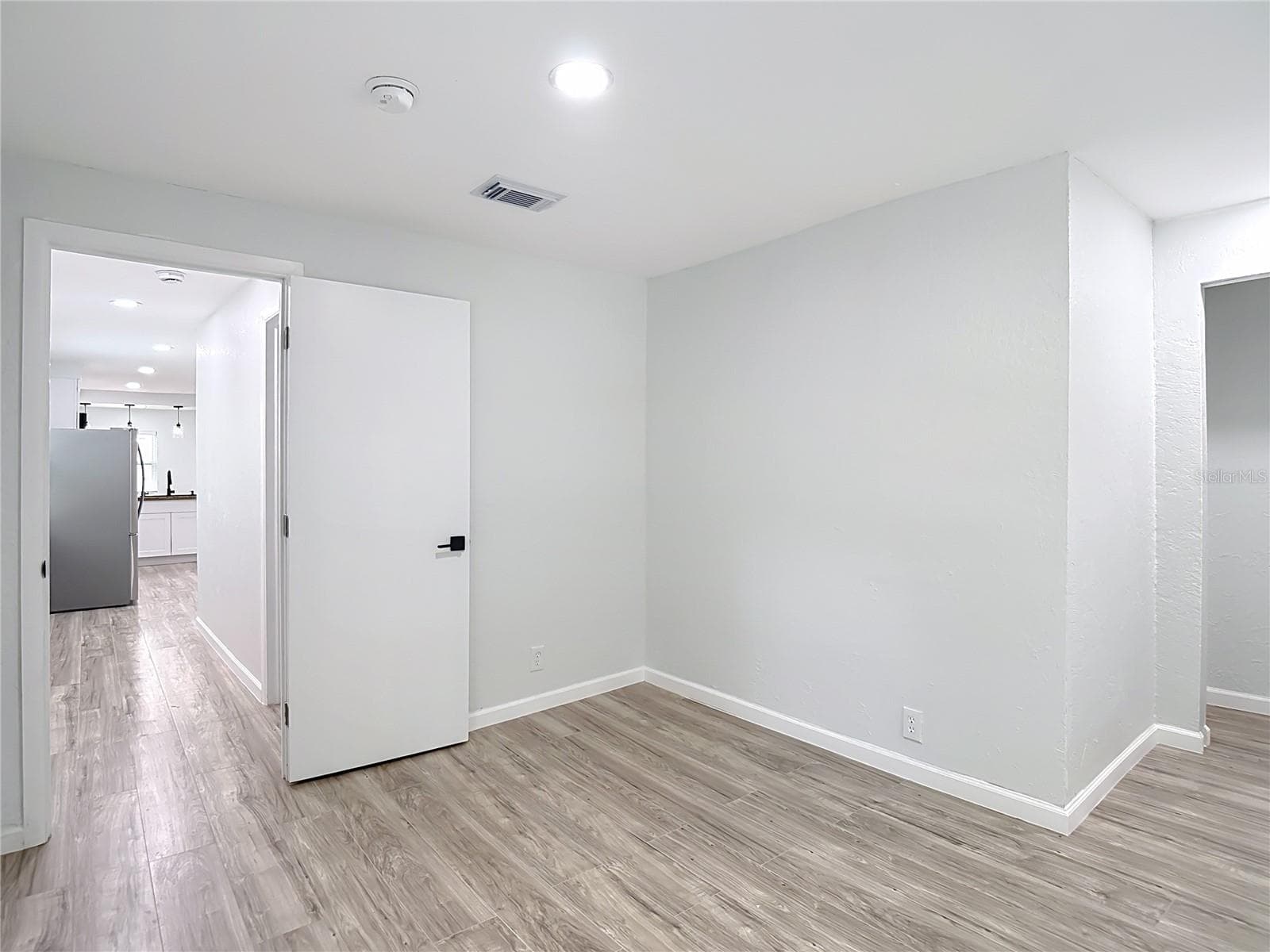 Single Family Residence at 10009 N FLORENCE AVE, TAMPA, photo 35 of 49