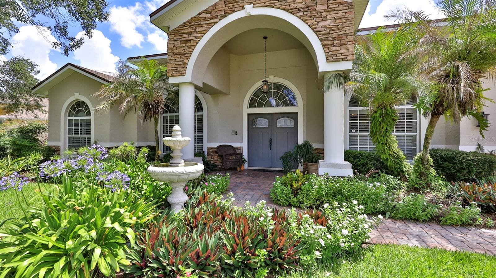 6070 SABAL CREEK BLVD